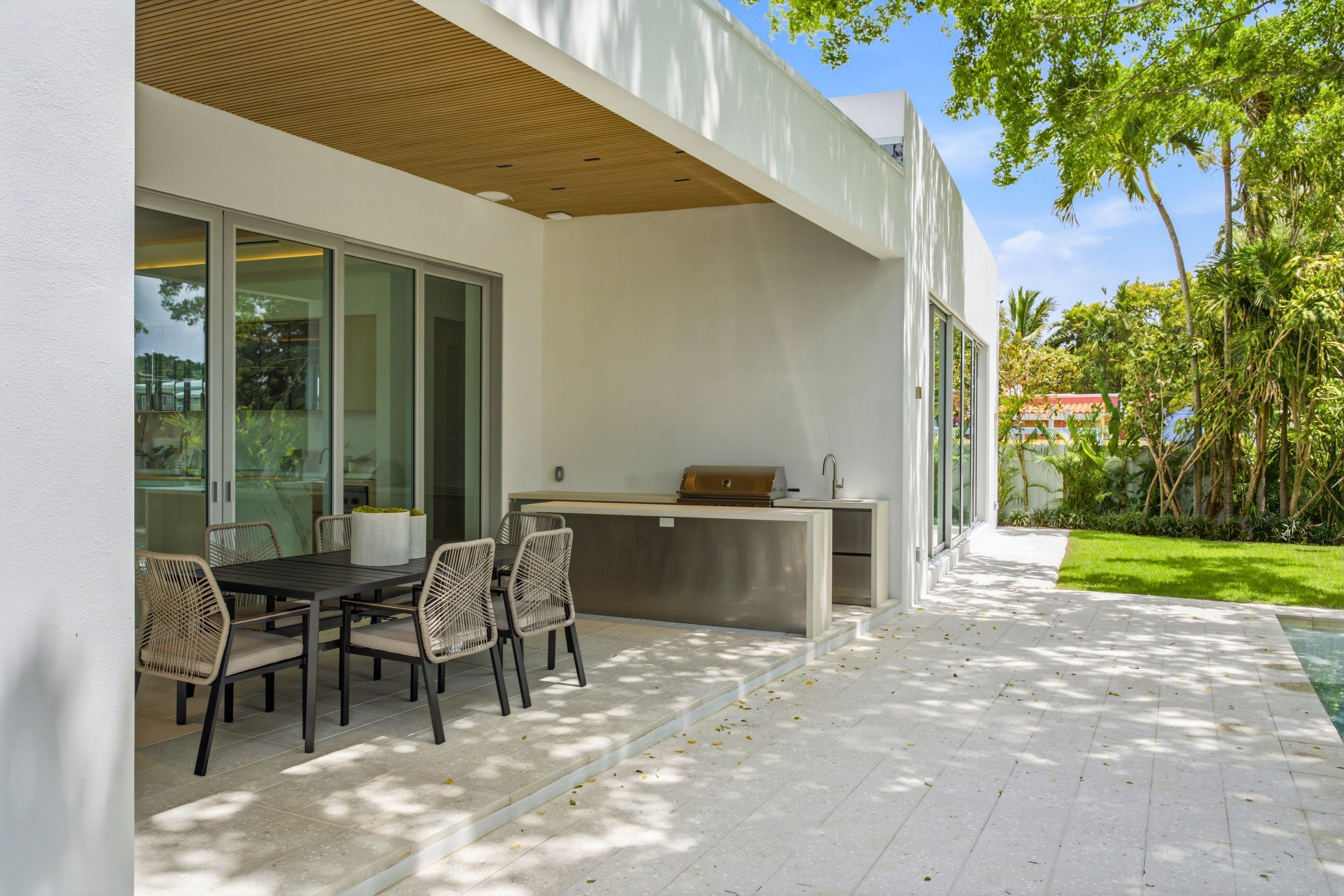 188 Cherokee St, Miami Springs, FL, 33166 - 物件實景