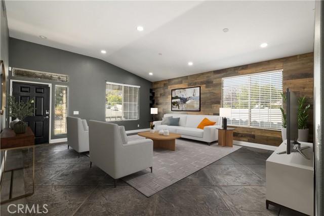 CORONA, California, 92883, United States, 4 Bedrooms Bedrooms, ,2 BathroomsBathrooms,Residential,For Sale,1828069