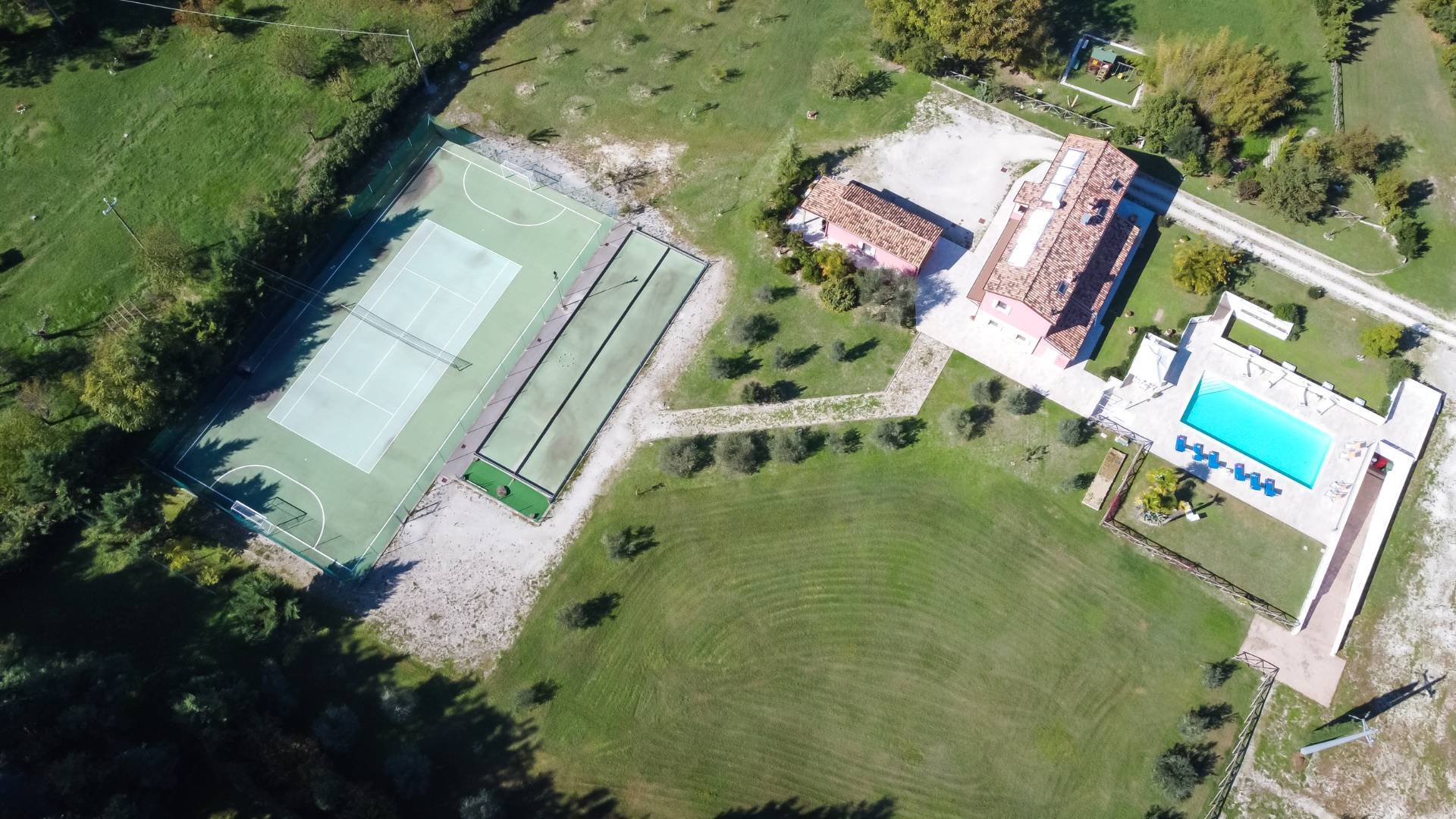 Fossombrone, Pesaro e Urbino, 61034, IT, 6 Bedrooms Bedrooms, ,10 BathroomsBathrooms,Residential,For Sale,1986512