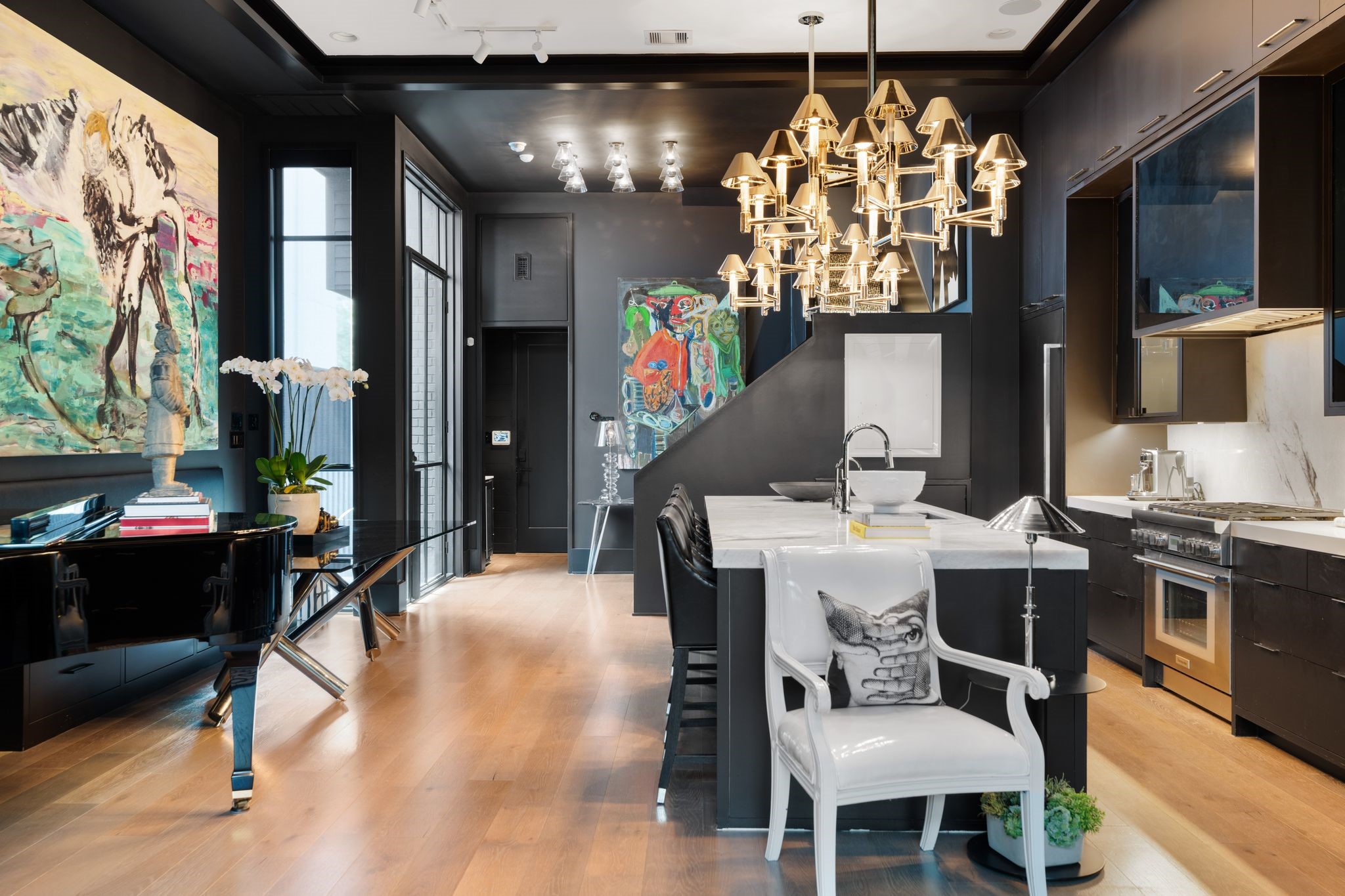  2117 Elmen Street B - 物件實景