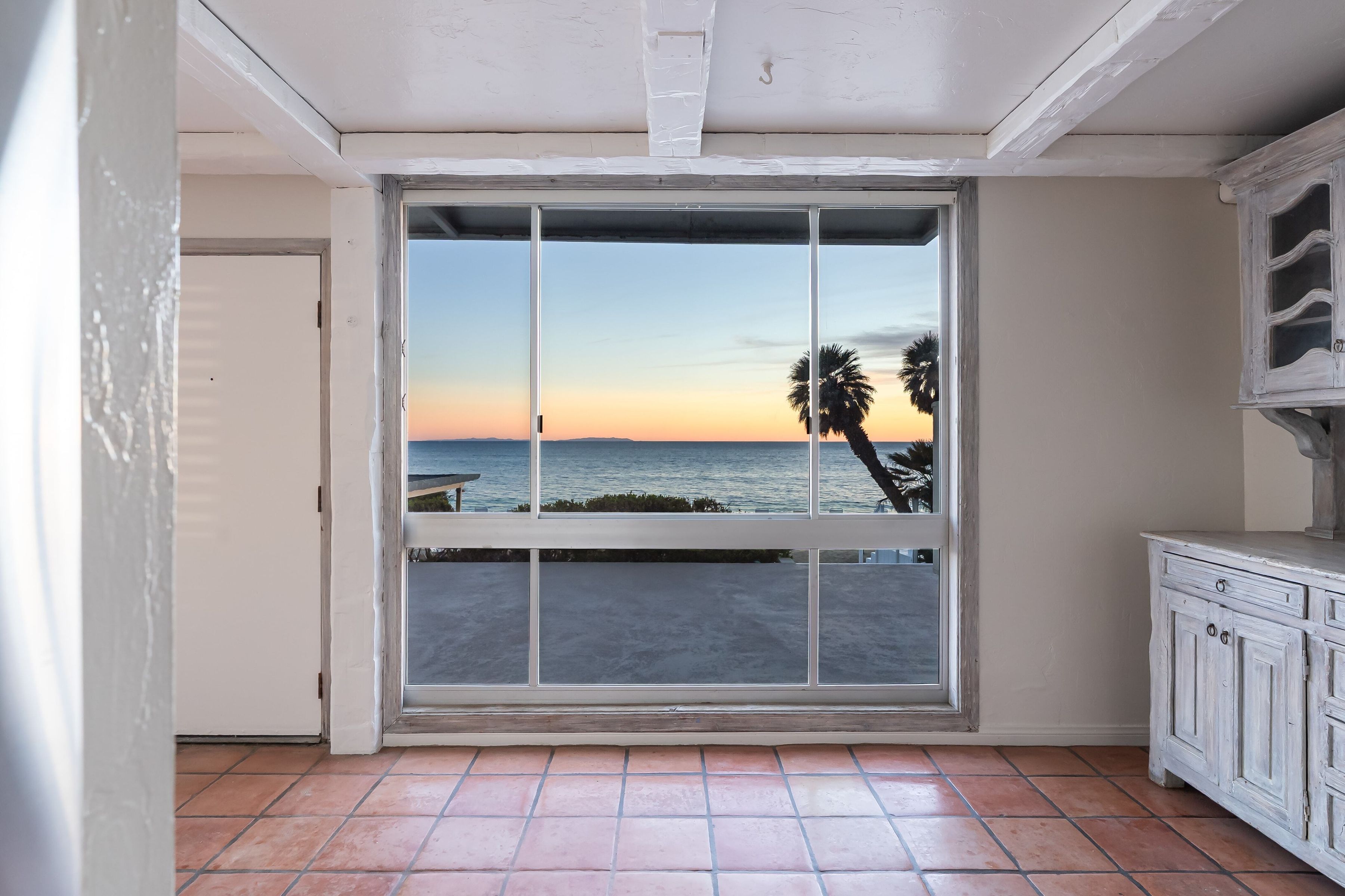  22548 Pacific Coast Highway, 101 - 物件實景
