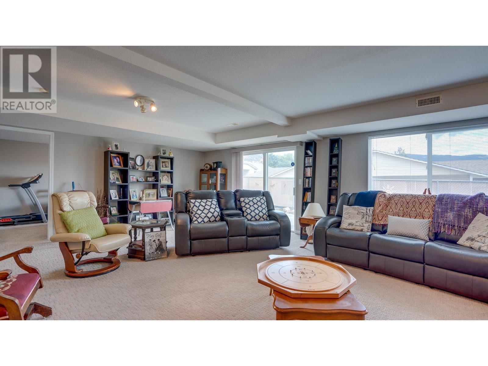 VERNON, British Columbia, V1T 2N4, CA, 3 Bedrooms Bedrooms, ,3 BathroomsBathrooms,Residential,For Sale,1890662