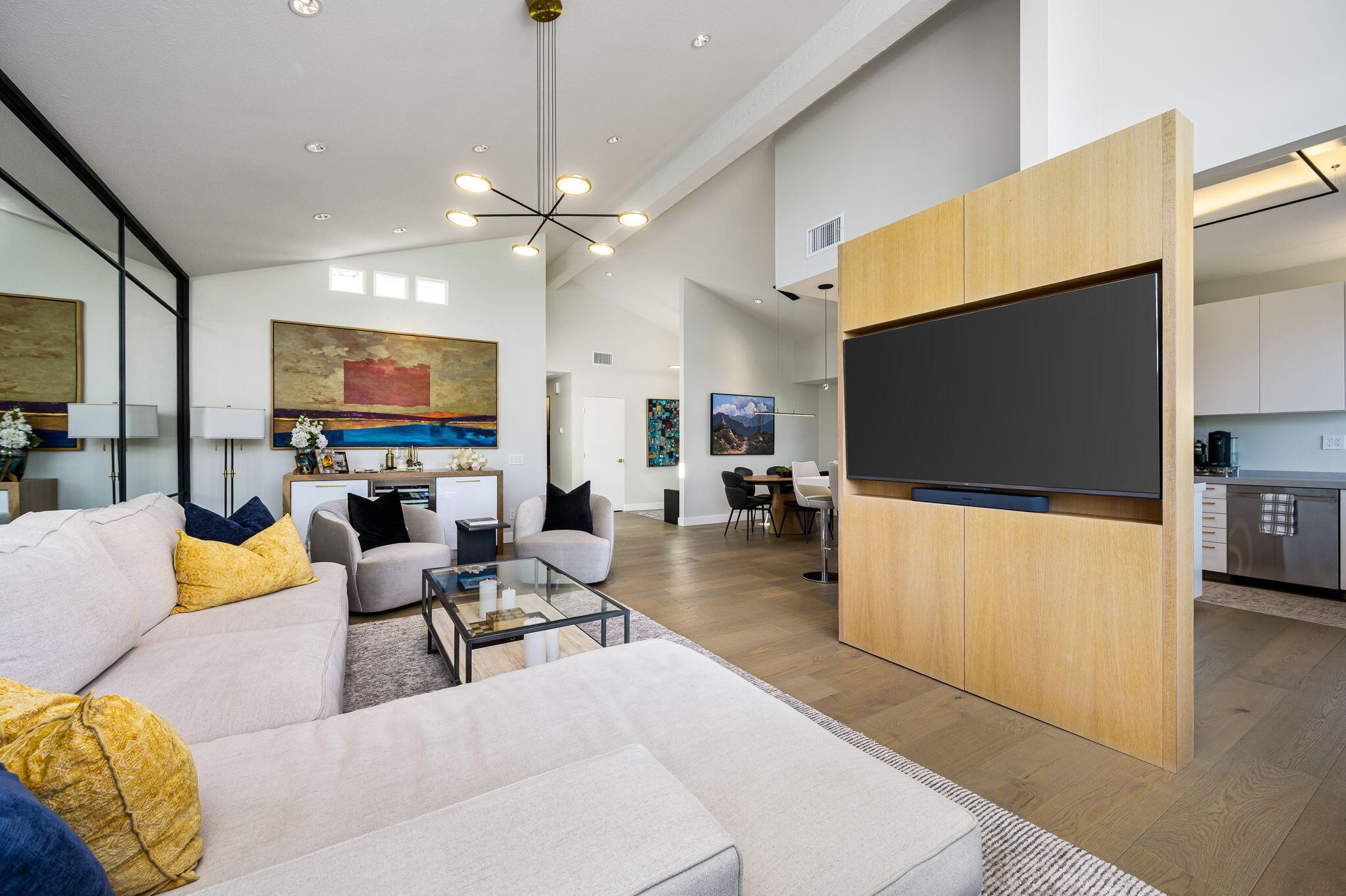 Palm Desert, California, 92211, United States, 2 Bedrooms Bedrooms, ,2 BathroomsBathrooms,Residential,For Sale,2003447