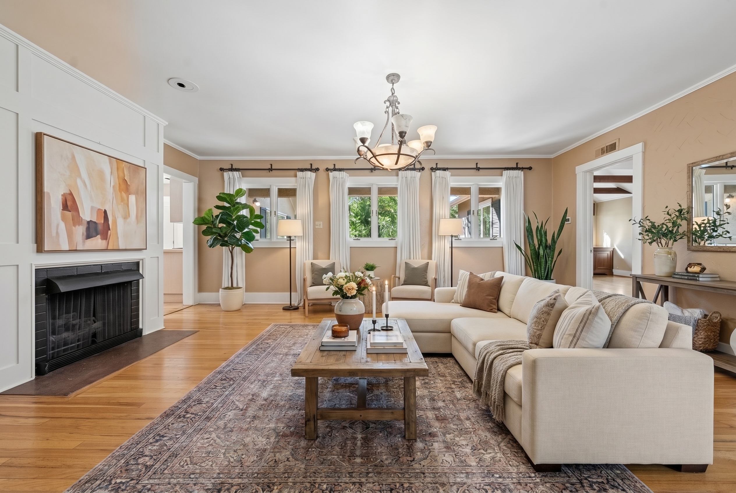  One-Level Broadmoor Living - 物件實景