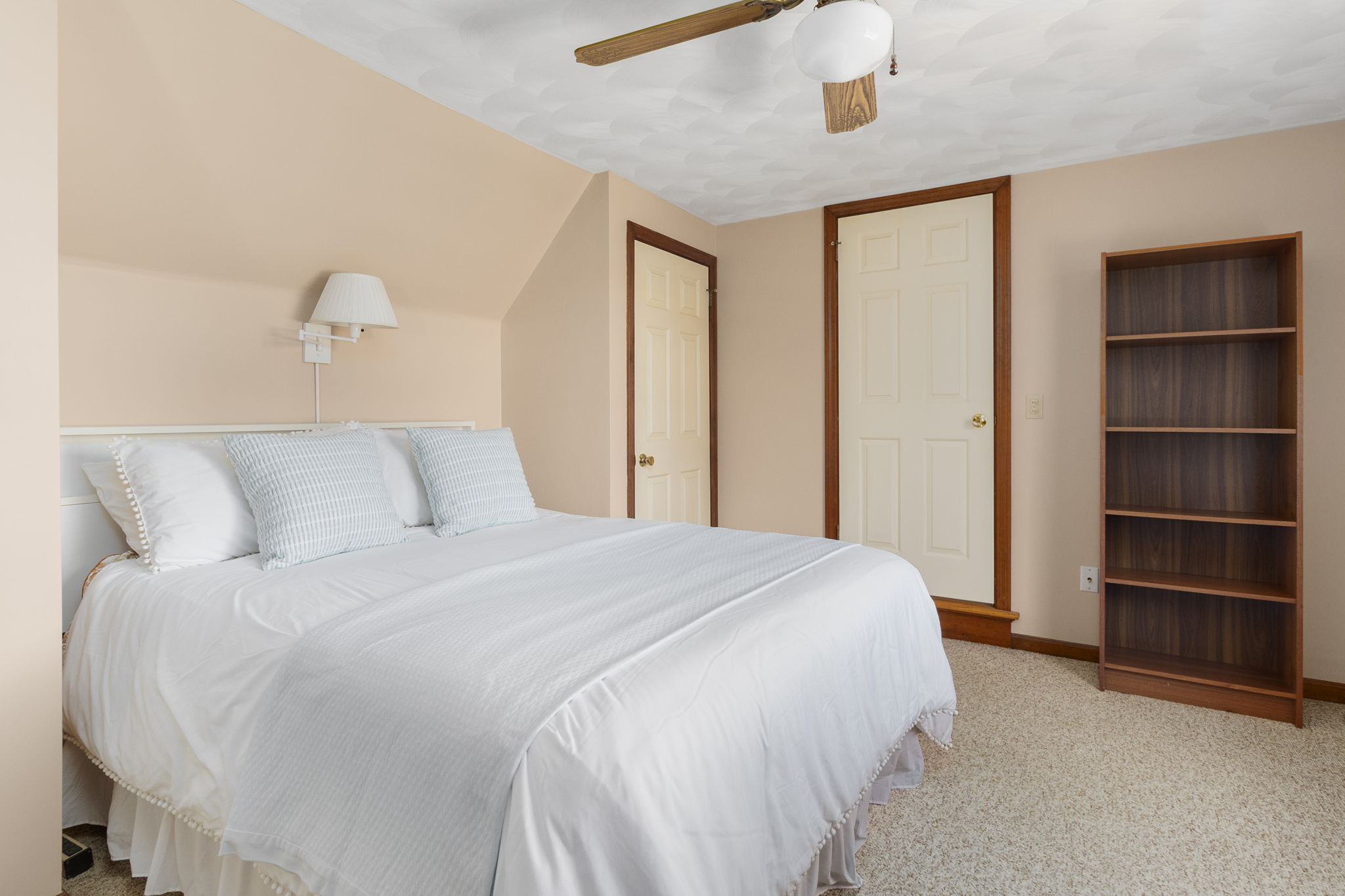  227 Prospect Avenue, Middletown, RI 02842 - 物件實景