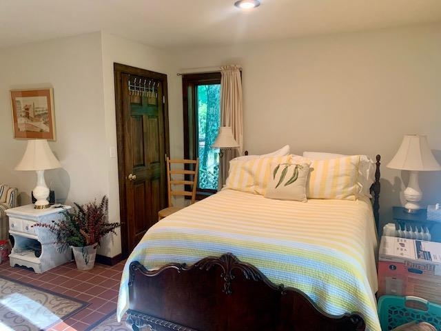 Charlevoix, Michigan, 49720-0000, United States, 2 Bedrooms Bedrooms, ,2 BathroomsBathrooms,Residential,For Sale,1933264