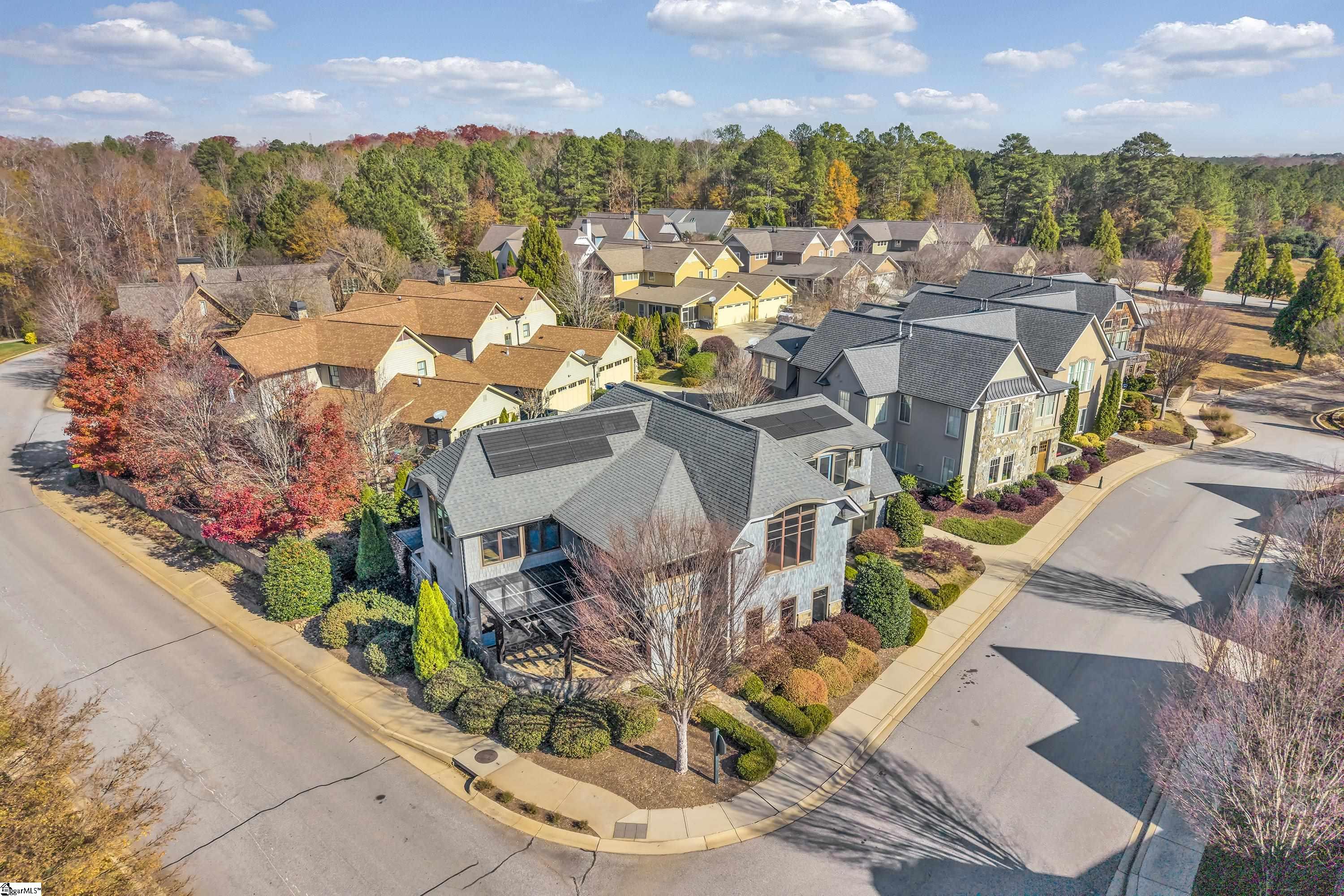 Piedmont, South Carolina, 29673, United States, 4 Bedrooms Bedrooms, ,4 BathroomsBathrooms,Residential,For Sale,2002140