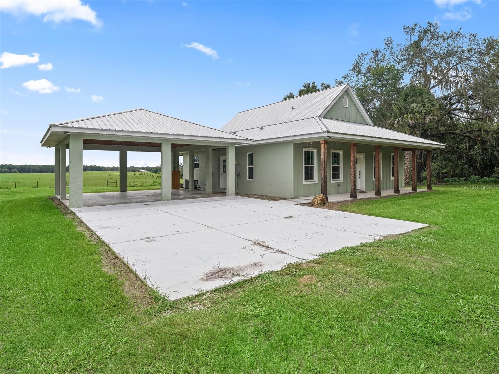 Bushnell, Florida, 33513, United States, 2 Bedrooms Bedrooms, ,2 BathroomsBathrooms,Residential,For Sale,1894339
