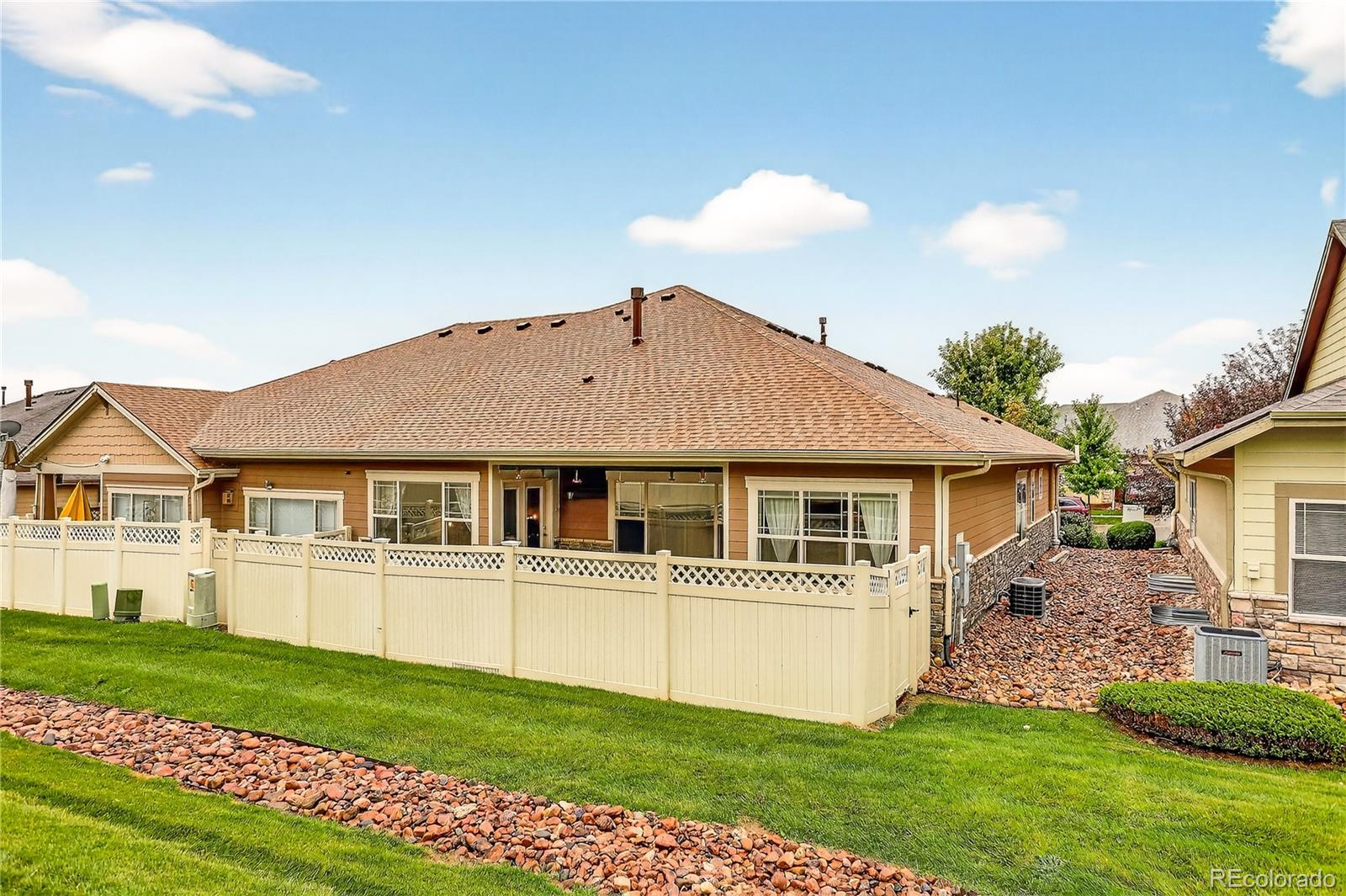 Aurora, Colorado, 80015, United States, 3 Bedrooms Bedrooms, ,2 BathroomsBathrooms,Residential,For Sale,1957602