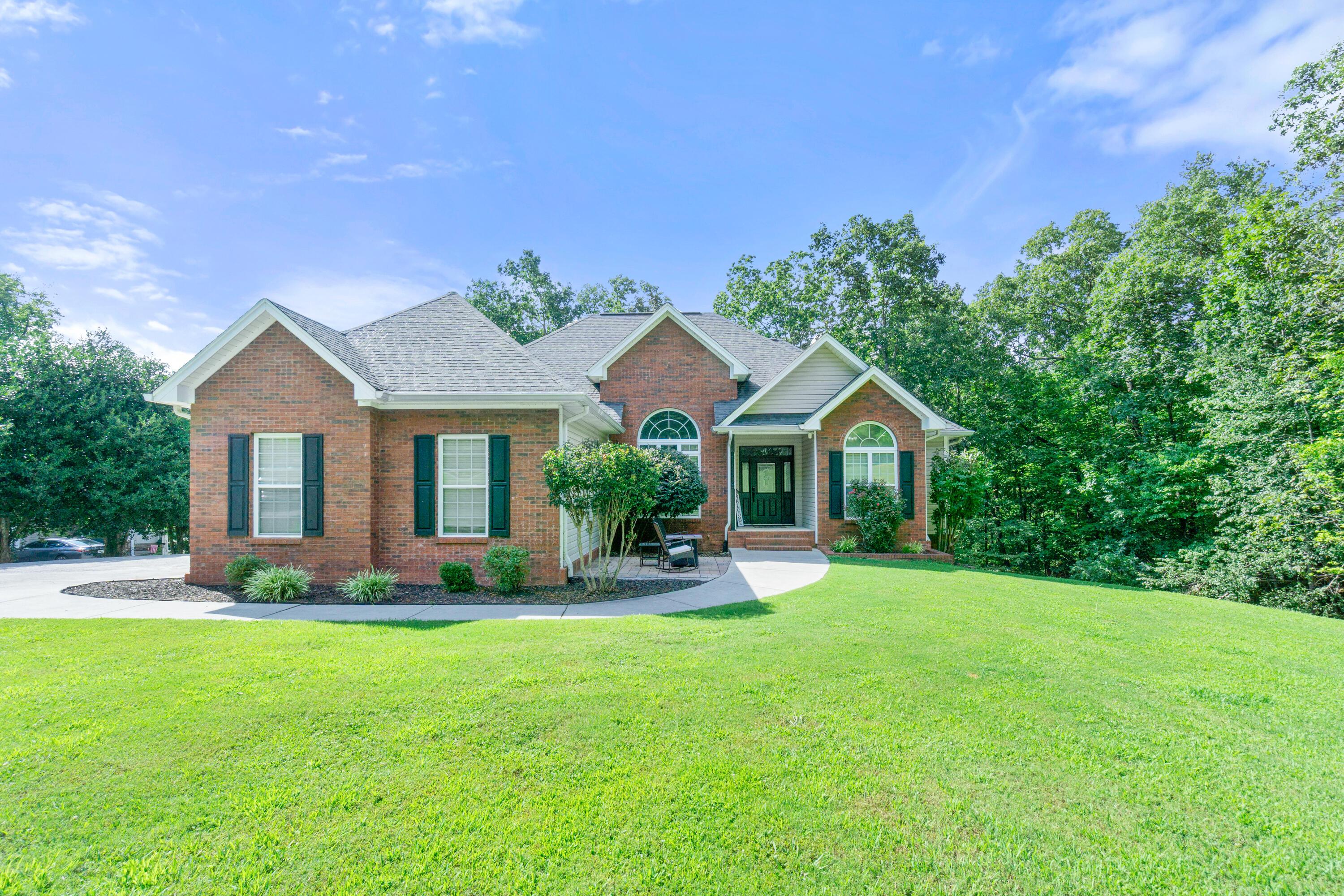 LaFayette, Georgia, 30728, United States, 5 Bedrooms Bedrooms, ,3 BathroomsBathrooms,Residential,For Sale,1883031