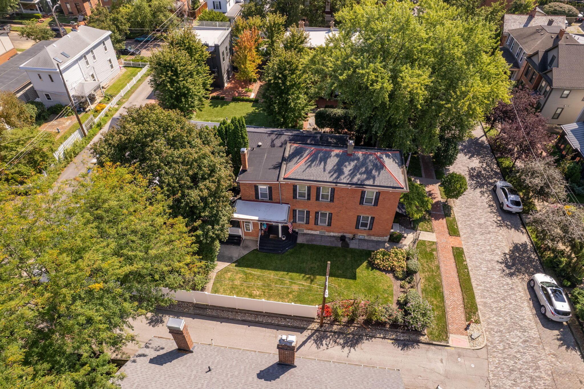  390 E Sycamore Street - 物件實景