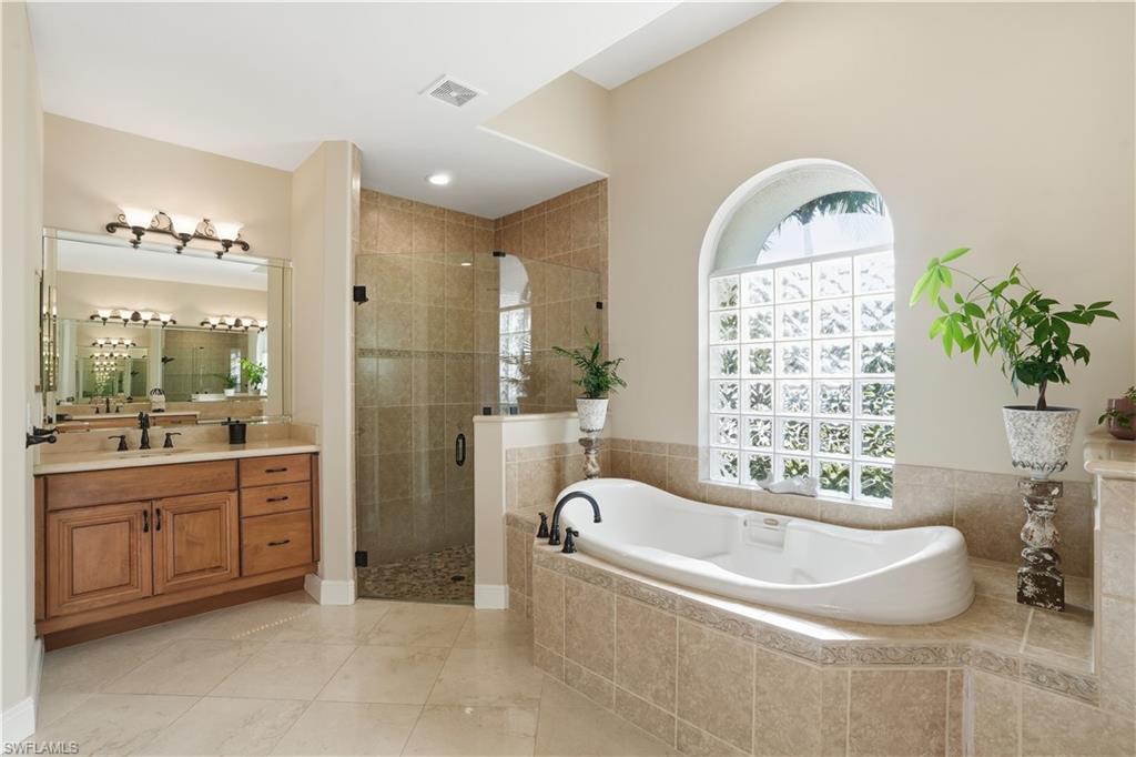 Naples, Florida, 34119, United States, 4 Bedrooms Bedrooms, ,4 BathroomsBathrooms,Residential,For Sale,2001616