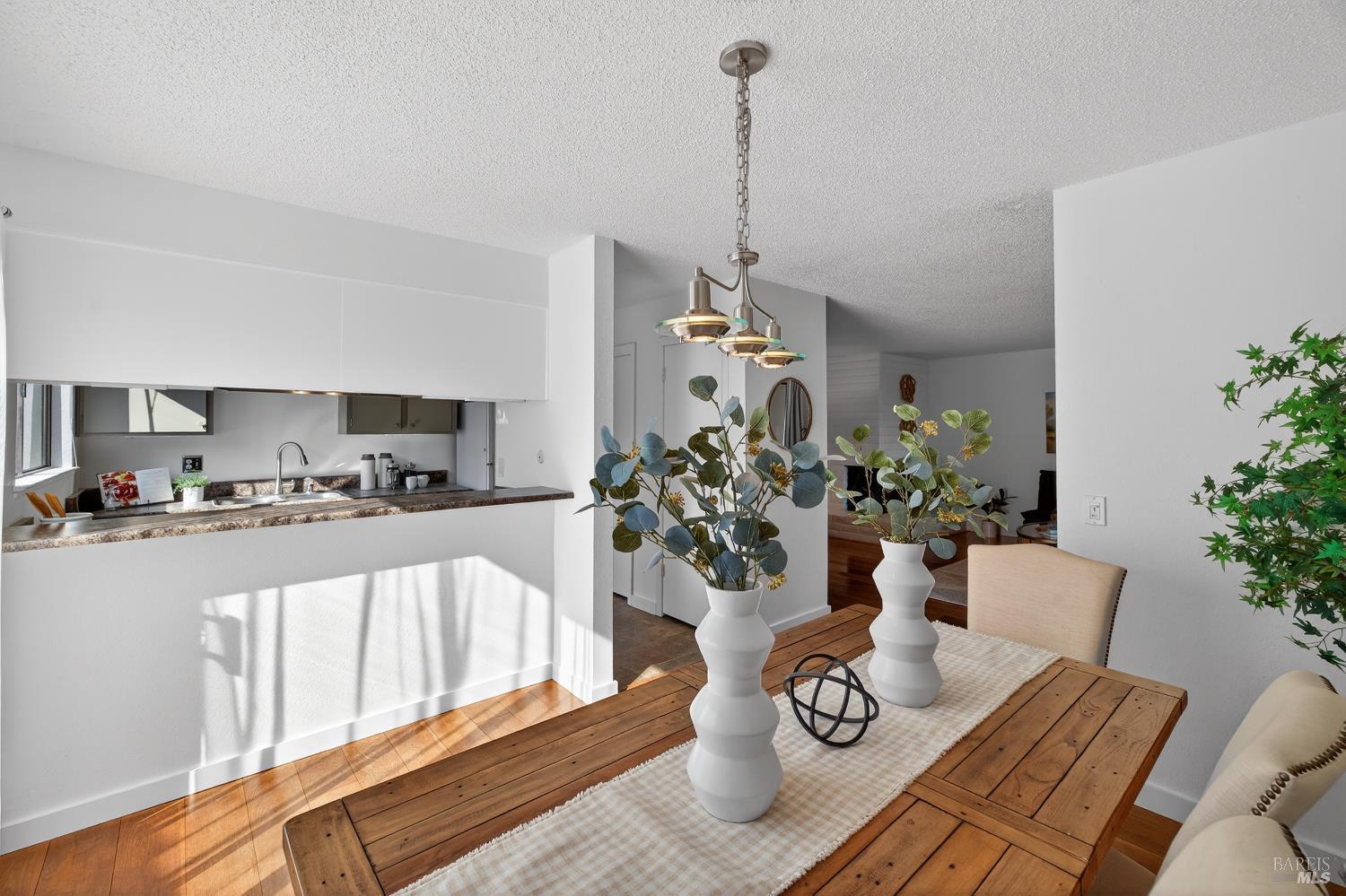 Sonoma, California, 95476, United States, 2 Bedrooms Bedrooms, ,2 BathroomsBathrooms,Residential,For Sale,2015978