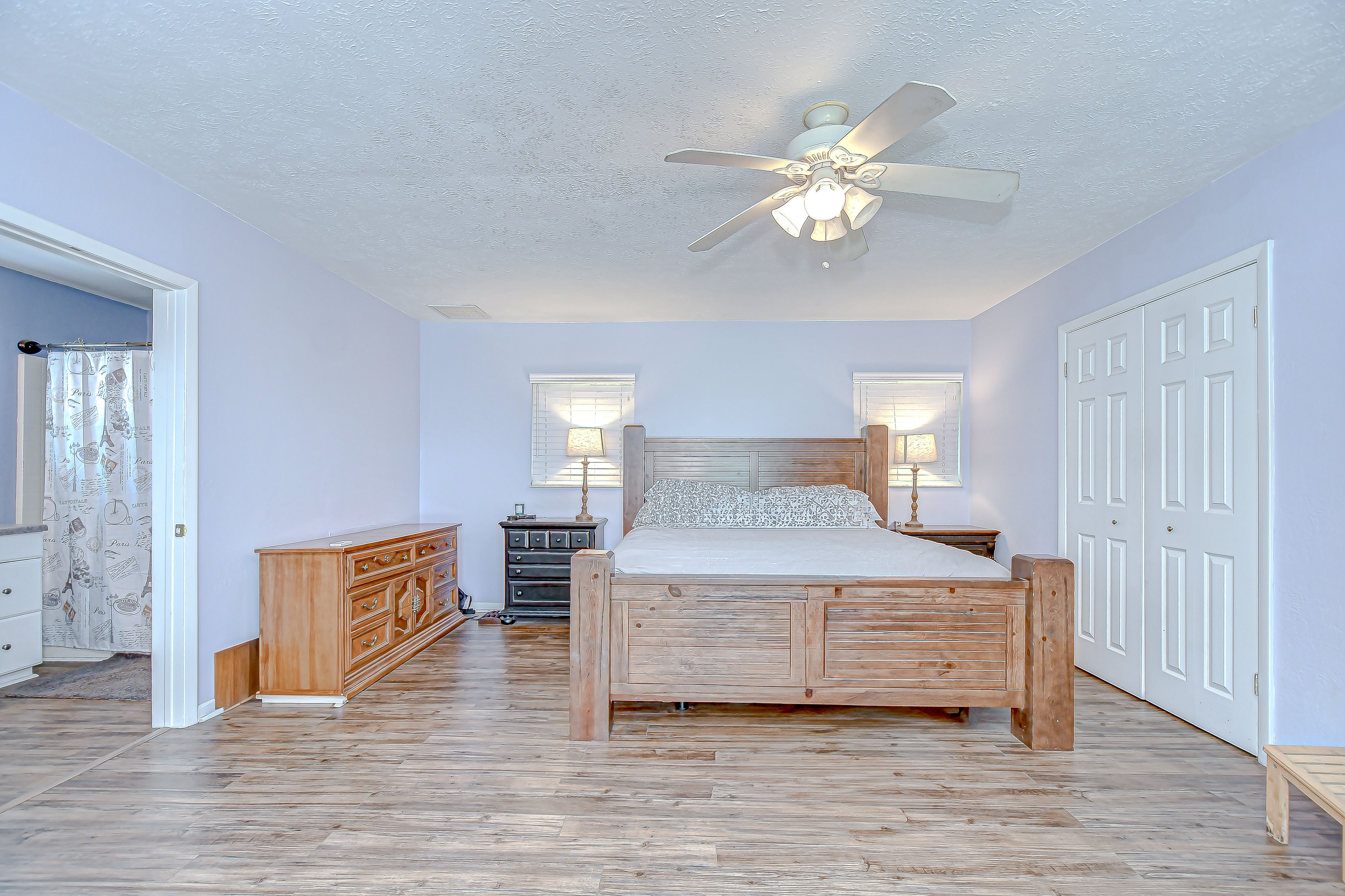Dade City, Florida, 33523, United States, 4 Bedrooms Bedrooms, ,3 BathroomsBathrooms,Residential,For Sale,1873323