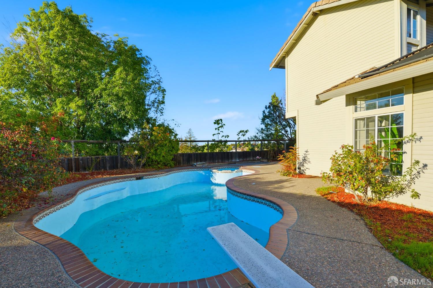 Antioch, California, 94531, United States, 4 Bedrooms Bedrooms, ,3 BathroomsBathrooms,Residential,For Sale,1988148