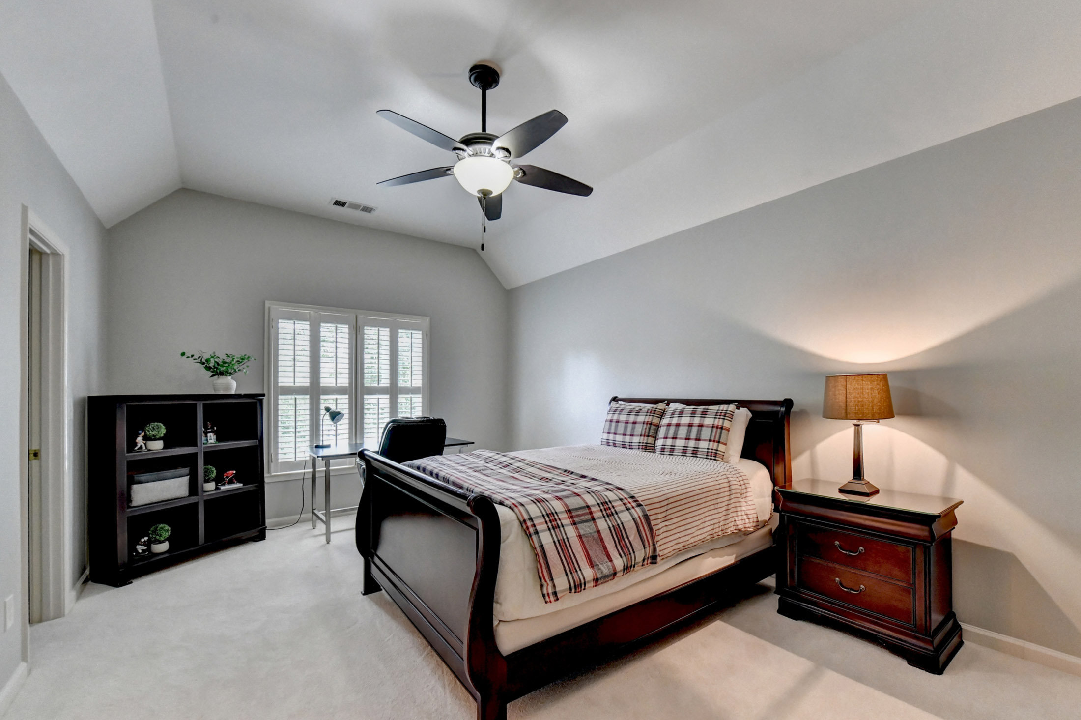  Stunning, Fully Renovated Glen Abbey Home Nestled in the Heart of Alpharetta - 物件實景