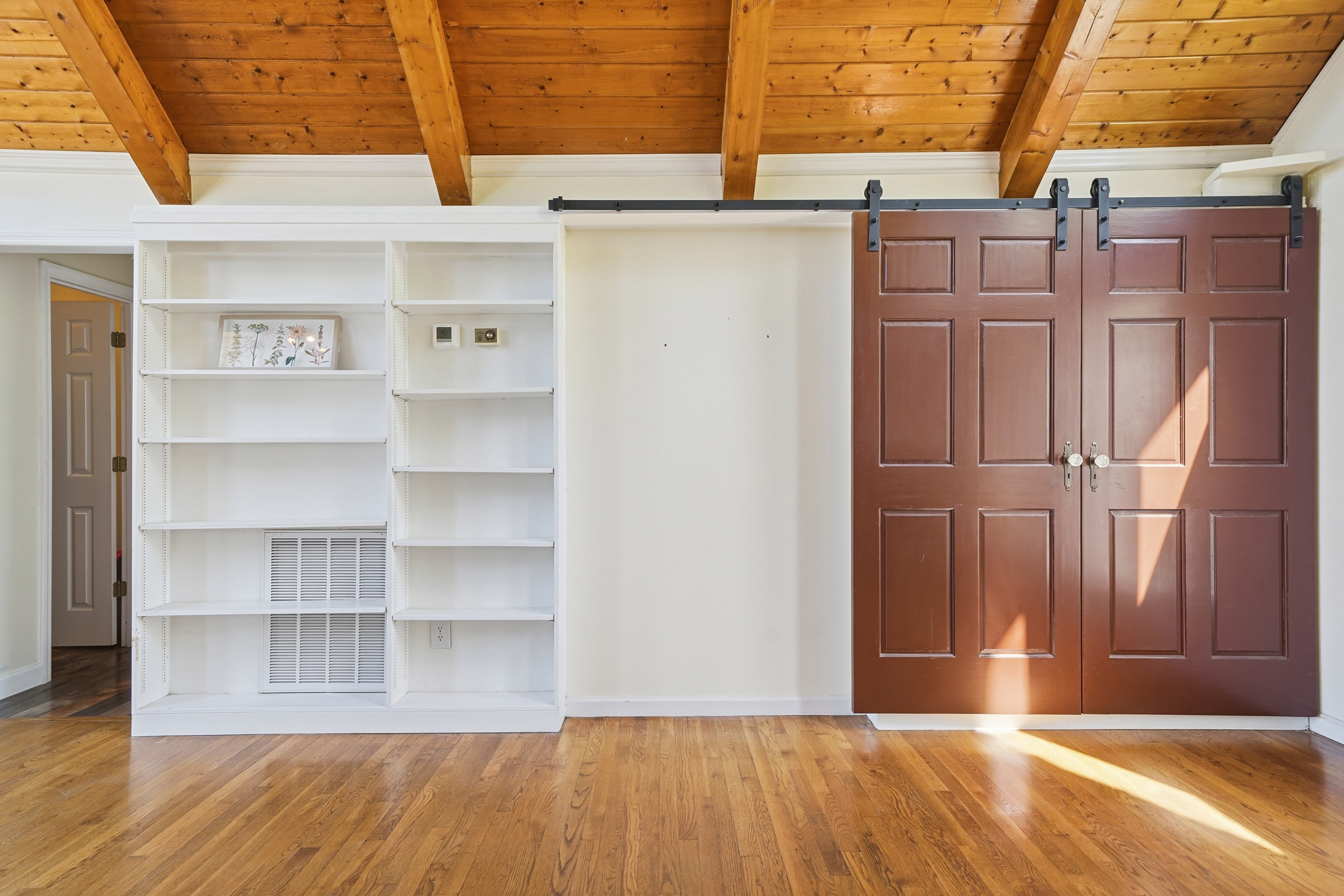  Ideal Cabin Escape Ready for Your Riverfront Lifestyle - 物件實景