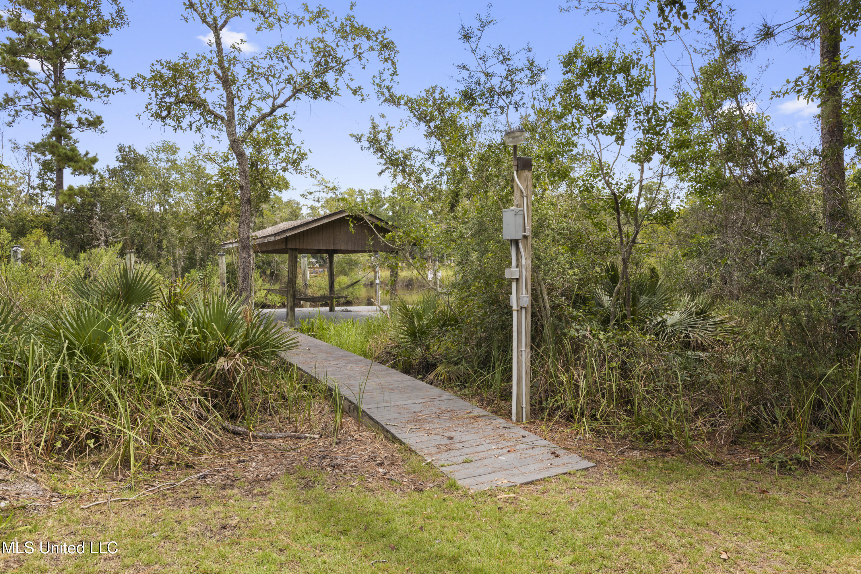 Pass Christian, Mississippi, 39571, United States, 4 Bedrooms Bedrooms, ,3 BathroomsBathrooms,Residential,For Sale,1903520
