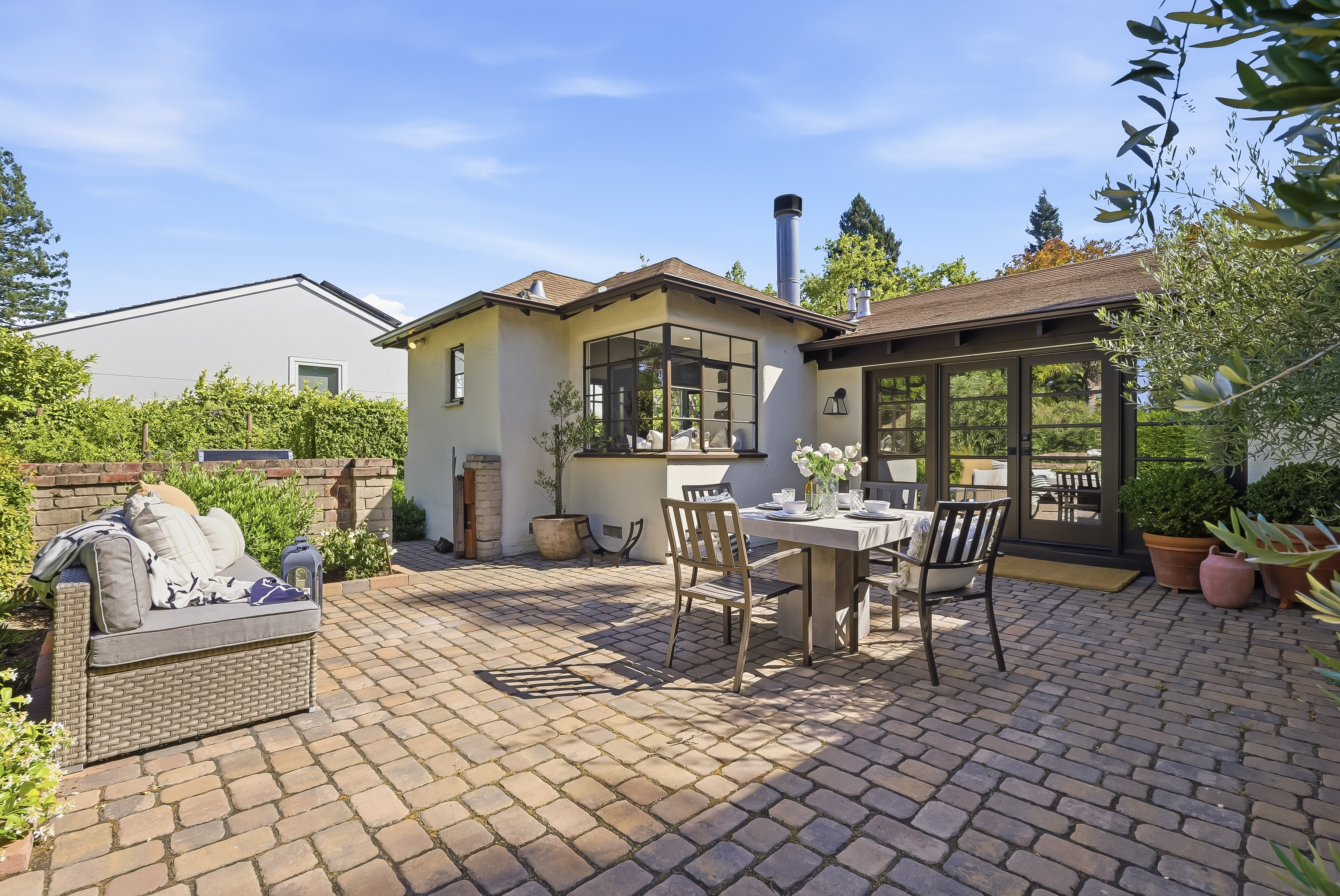  Exceptional Edgewood Park Home - 物件實景
