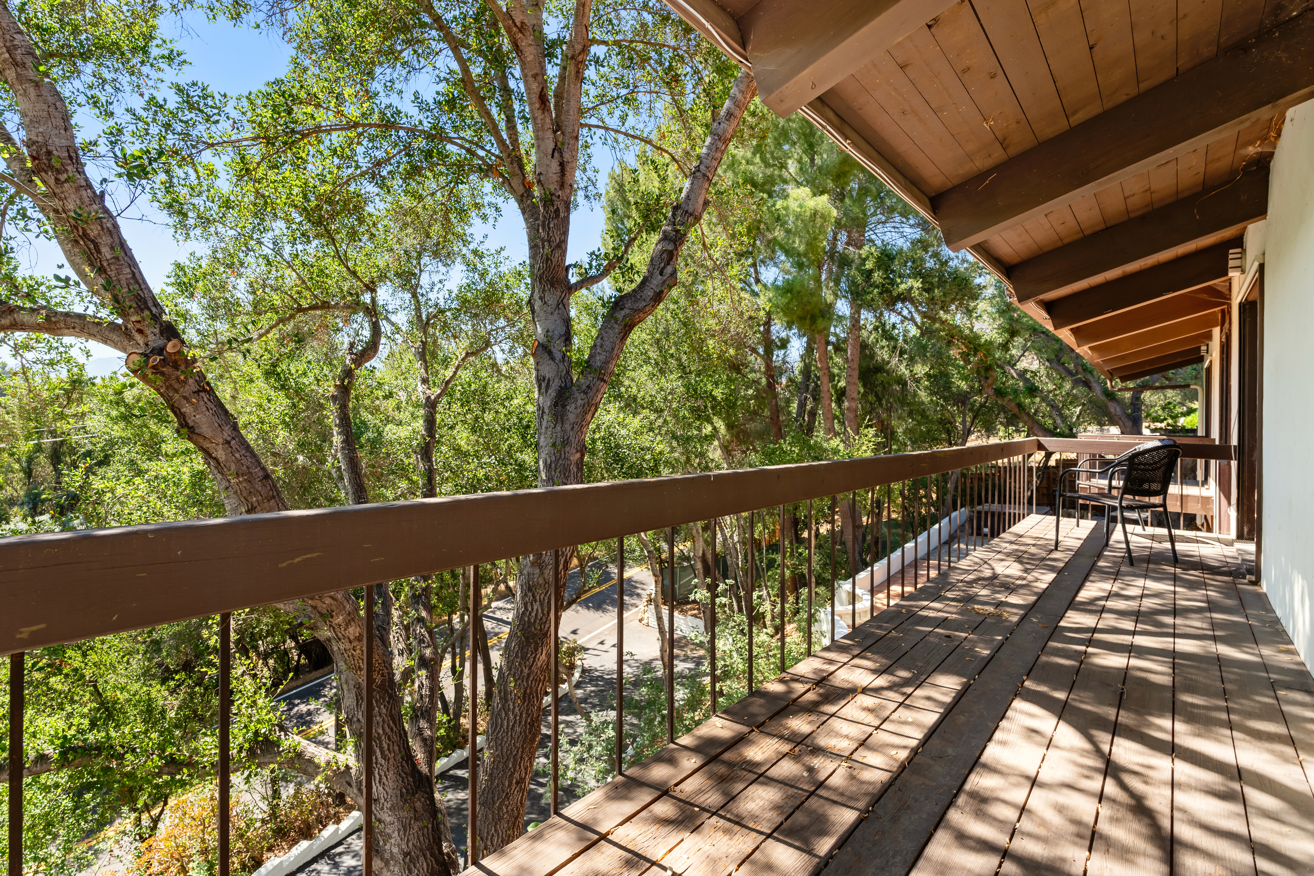  1002 Country Club Drive, Ojai, CA 93023 - 物件實景