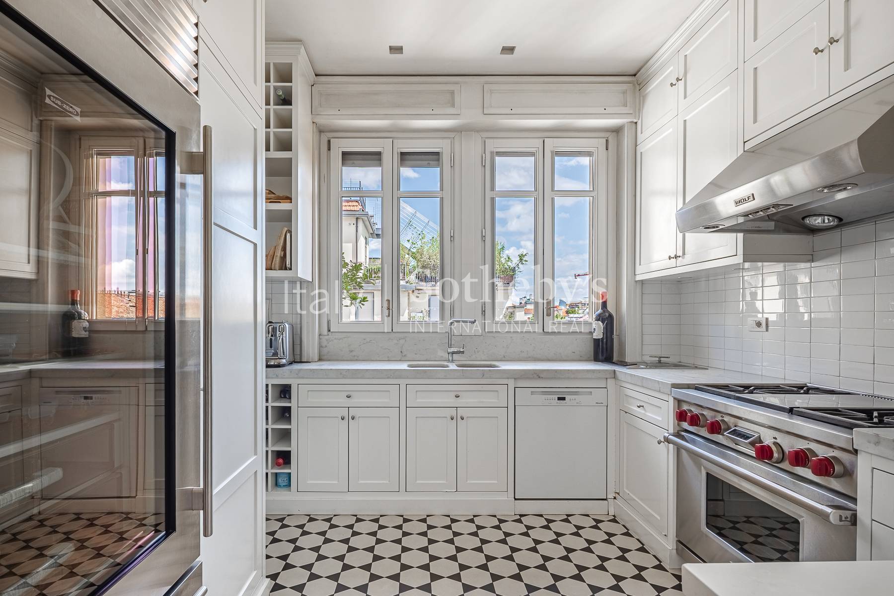  Charming Penthouse and Top-Floor Apartment in the Sant’Ambrogio Area - 物件實景