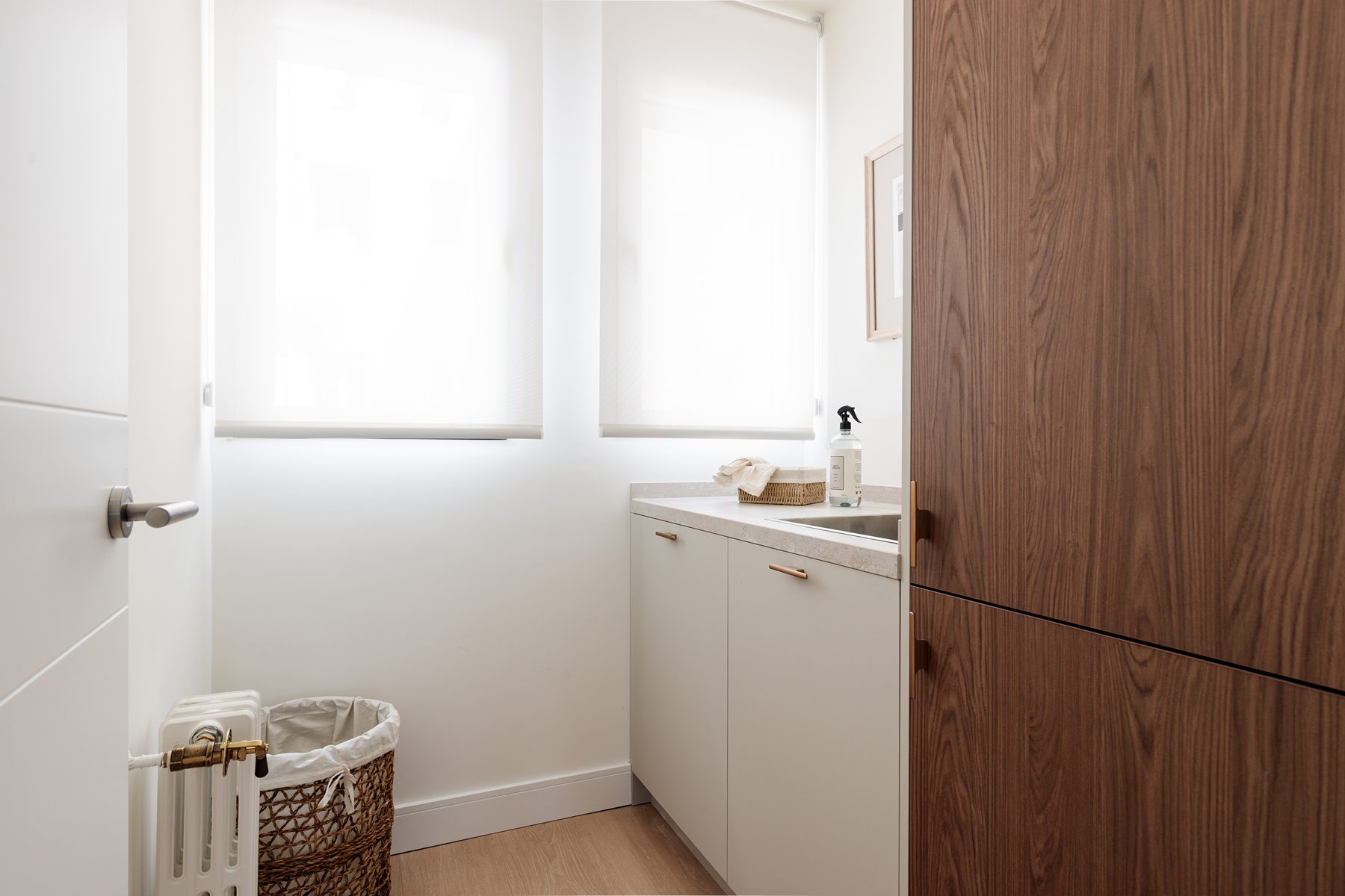  Renovated and bright flat in a classic building in Lista - 物件實景