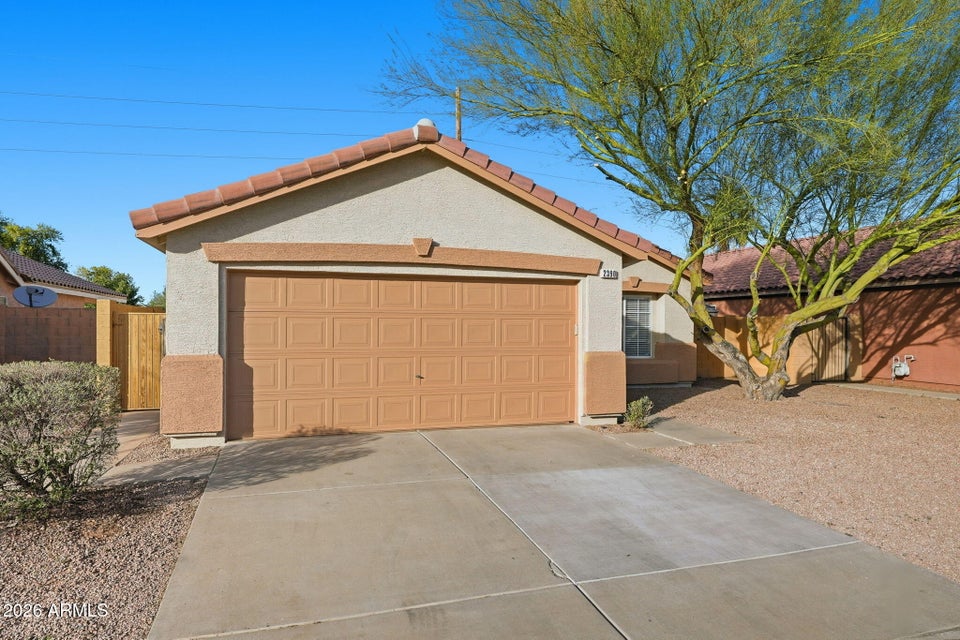 Chandler, Arizona, 85286, United States, 4 Bedrooms Bedrooms, ,2 BathroomsBathrooms,Residential,For Sale,2013567