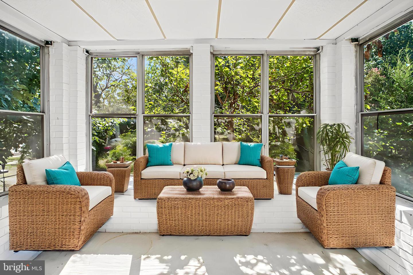 Washington, District of Columbia, 20017, United States, 3 Bedrooms Bedrooms, ,3 BathroomsBathrooms,Residential,For Sale,1966689