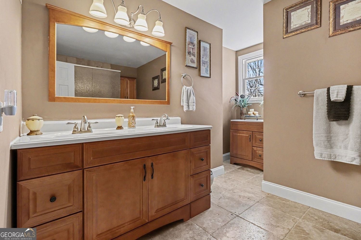 Fayetteville, Georgia, 30214, United States, 6 Bedrooms Bedrooms, ,6 BathroomsBathrooms,Residential,For Sale,2010124