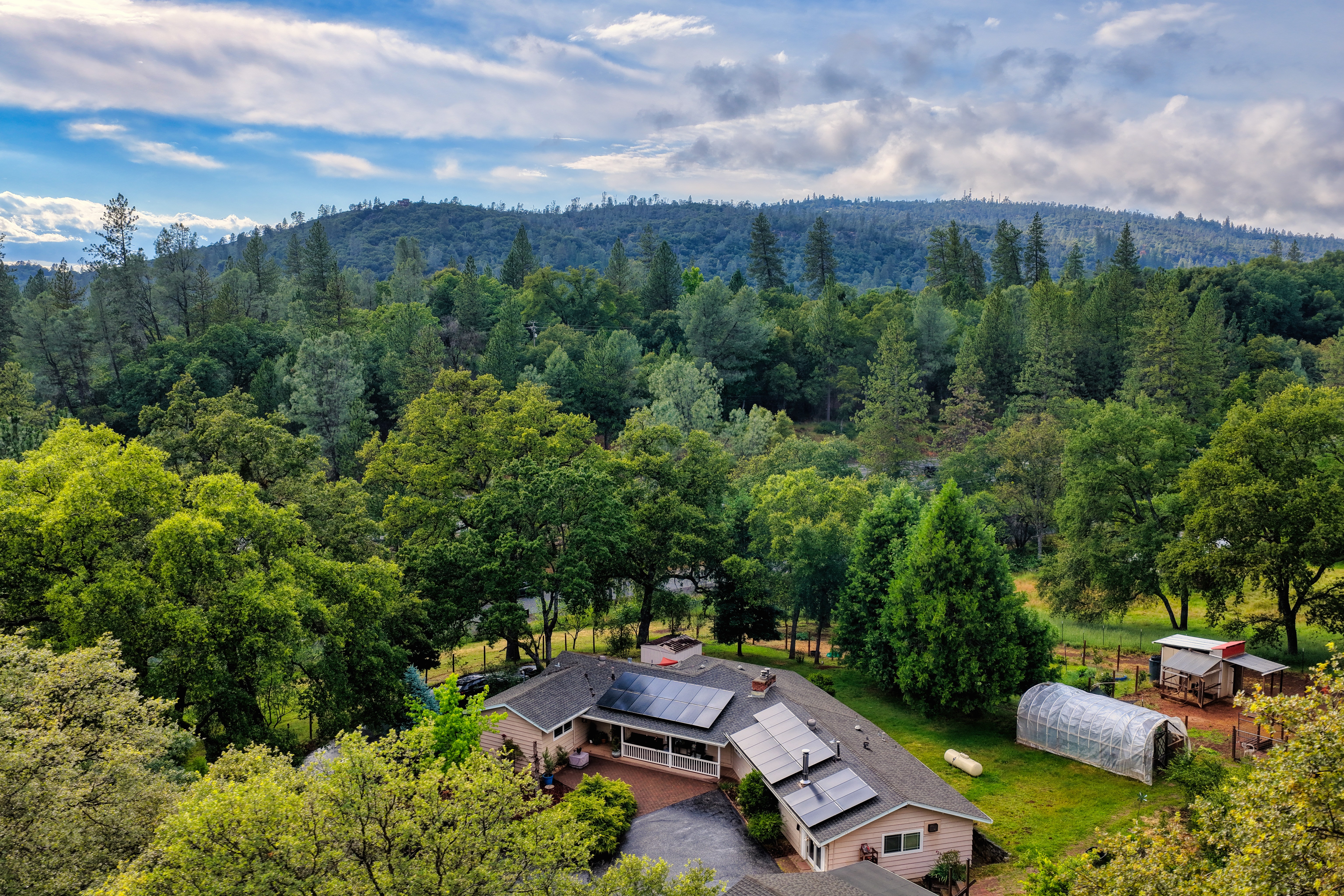  10016 East Lime Kiln Road, Grass Valley, CA 95949 - 物件實景
