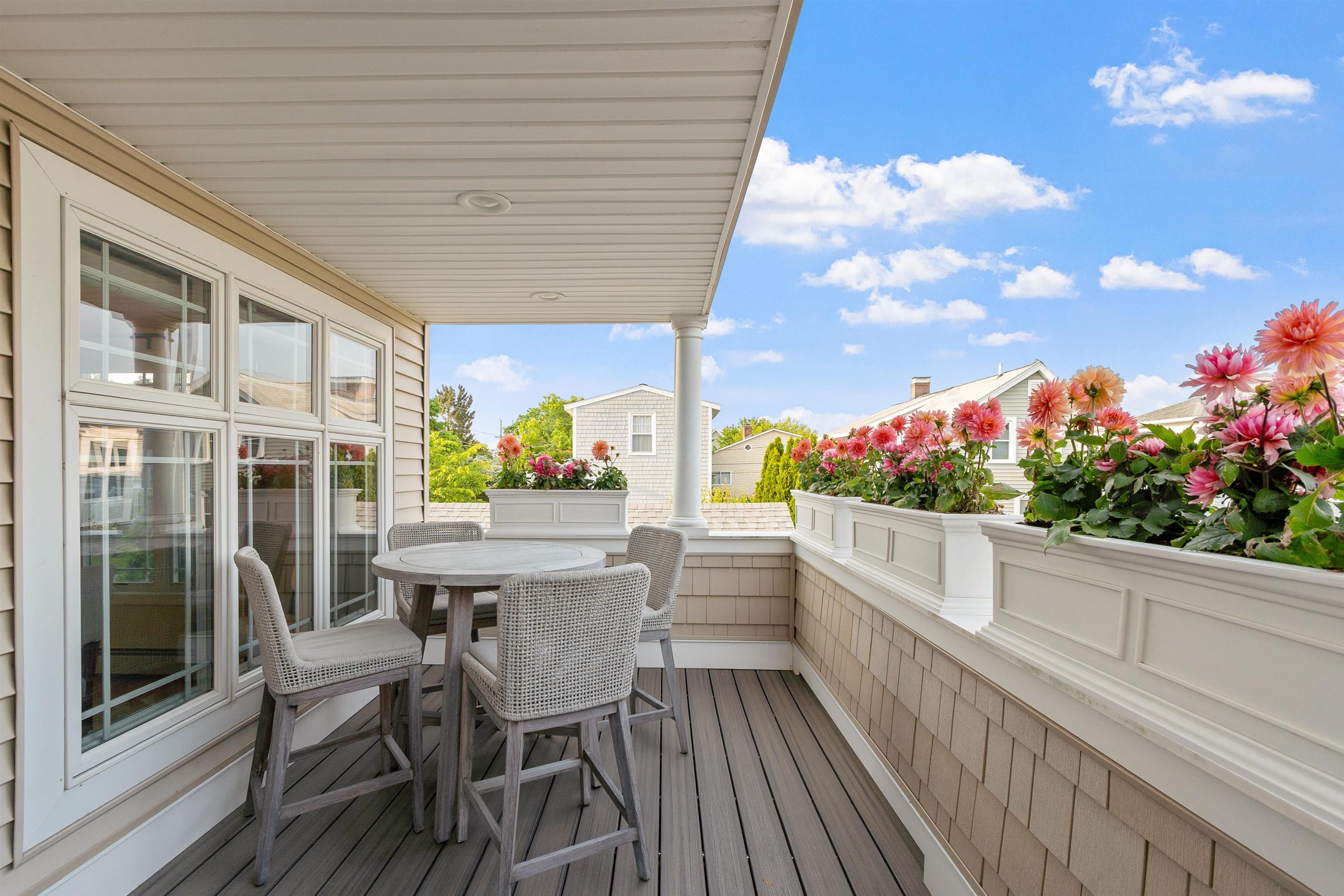 Hampton, New Hampshire, 03842, United States, 3 Bedrooms Bedrooms, ,1 BathroomBathrooms,Residential,For Sale,1846581