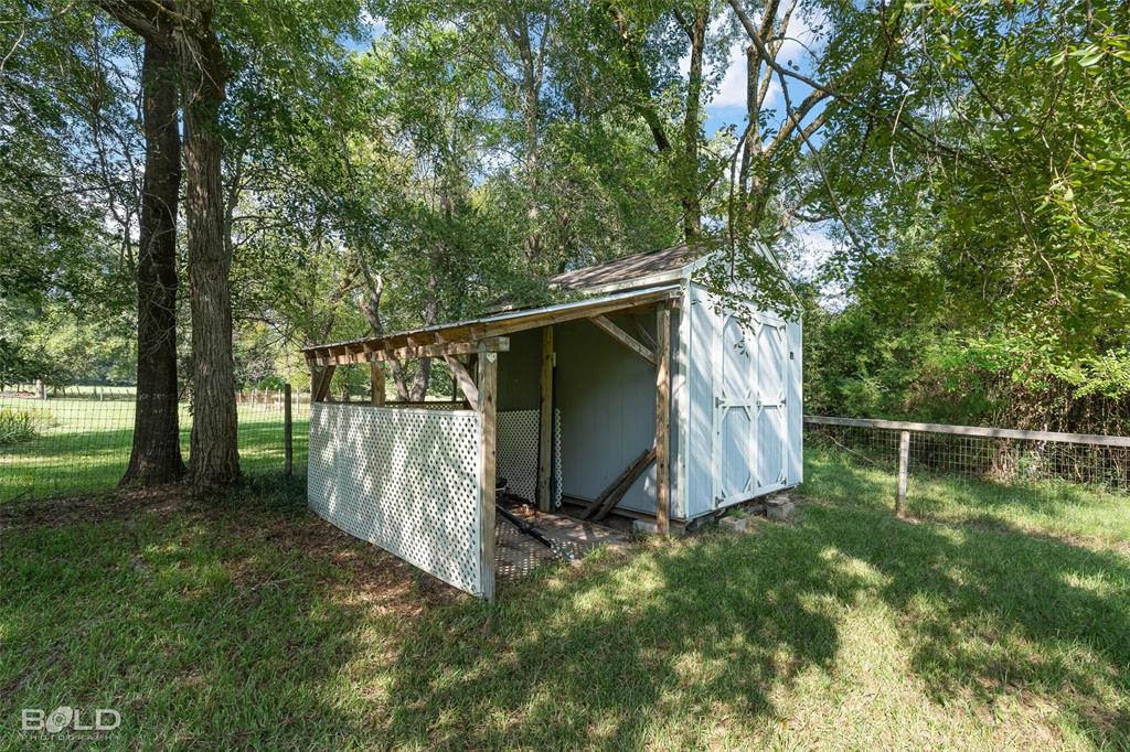 Gibsland, Louisiana, 71028, United States, 2 Bedrooms Bedrooms, ,1 BathroomBathrooms,Residential,For Sale,1939847