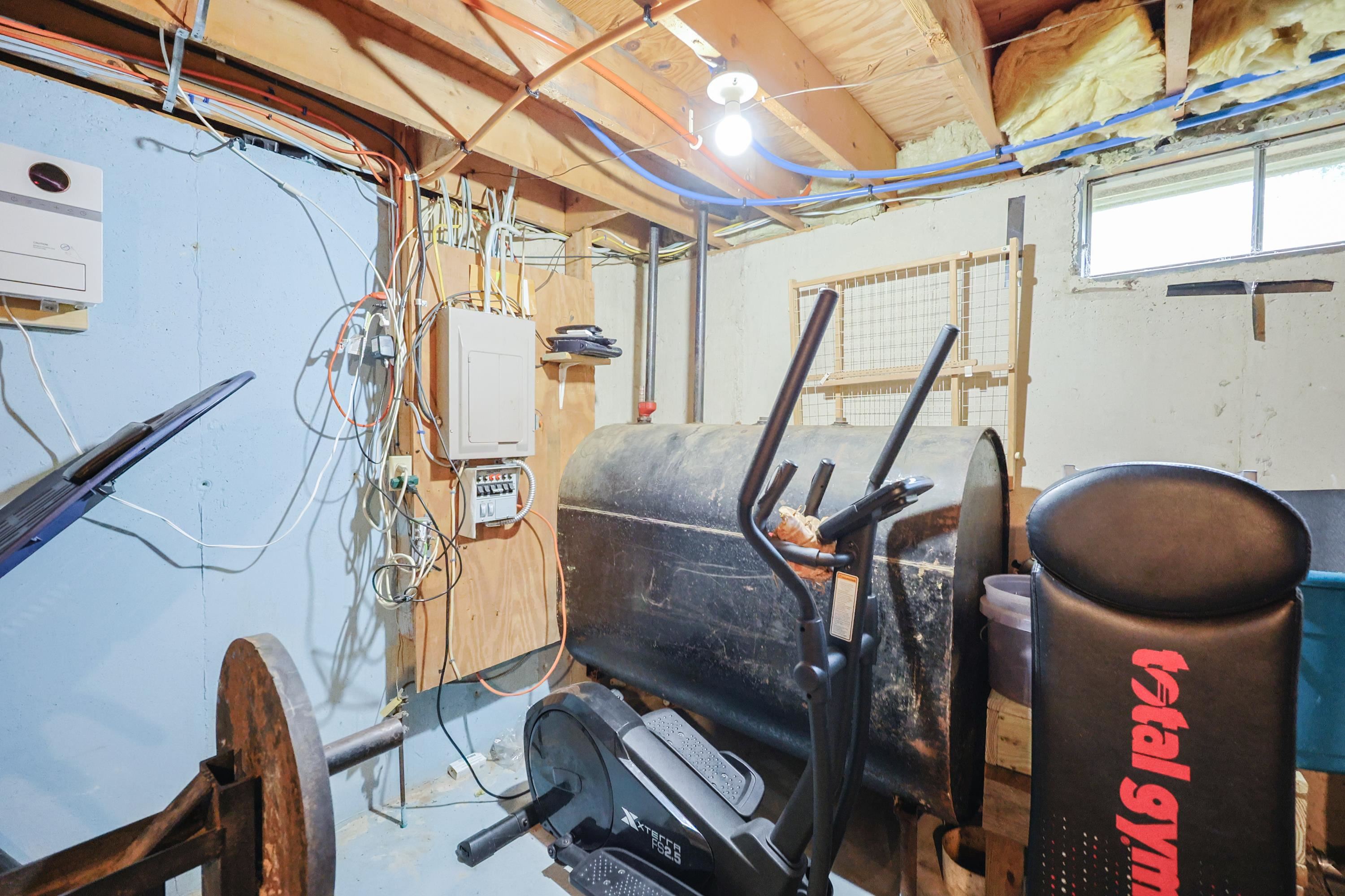 Hampstead, New Hampshire, 03826, United States, 4 Bedrooms Bedrooms, ,2 BathroomsBathrooms,Residential,For Sale,1890507