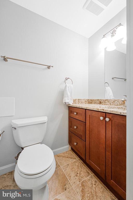 Burke, Virginia, 22015, United States, 3 Bedrooms Bedrooms, ,3 BathroomsBathrooms,Residential,For Sale,2049258