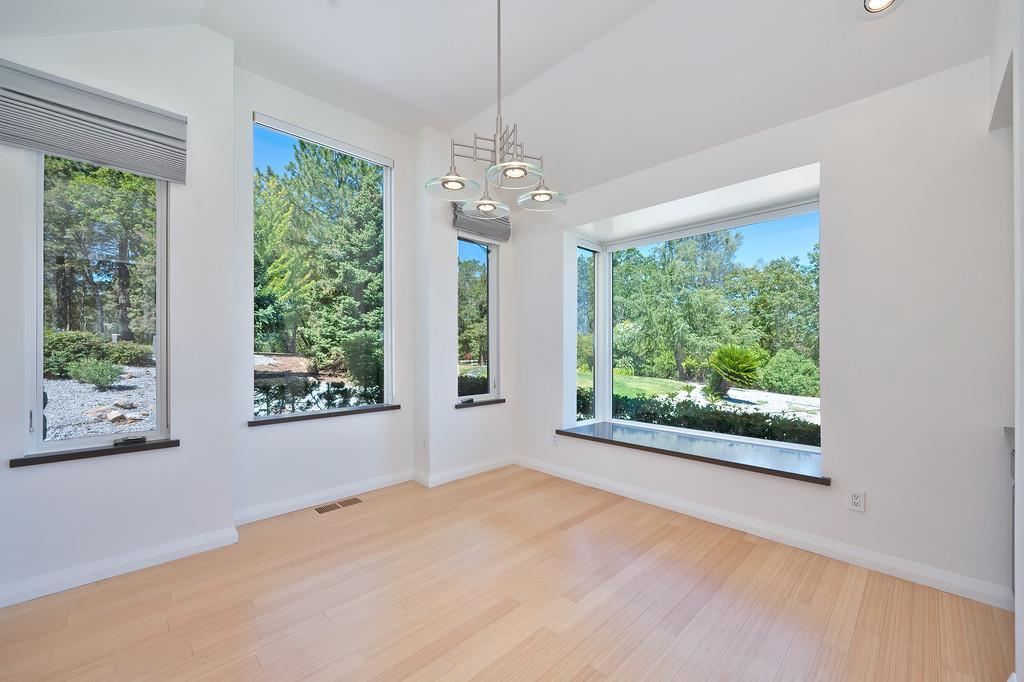 Placerville, California, 95667, United States, 4 Bedrooms Bedrooms, ,5 BathroomsBathrooms,Residential,For Sale,1982324