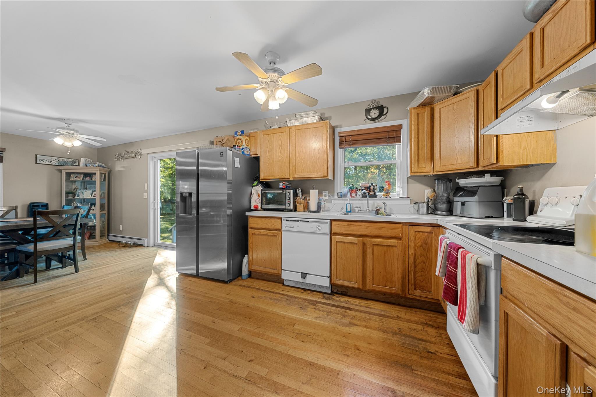 Yaphank, New York, 11980, United States, 4 Bedrooms Bedrooms, ,3 BathroomsBathrooms,Residential,For Sale,1957839