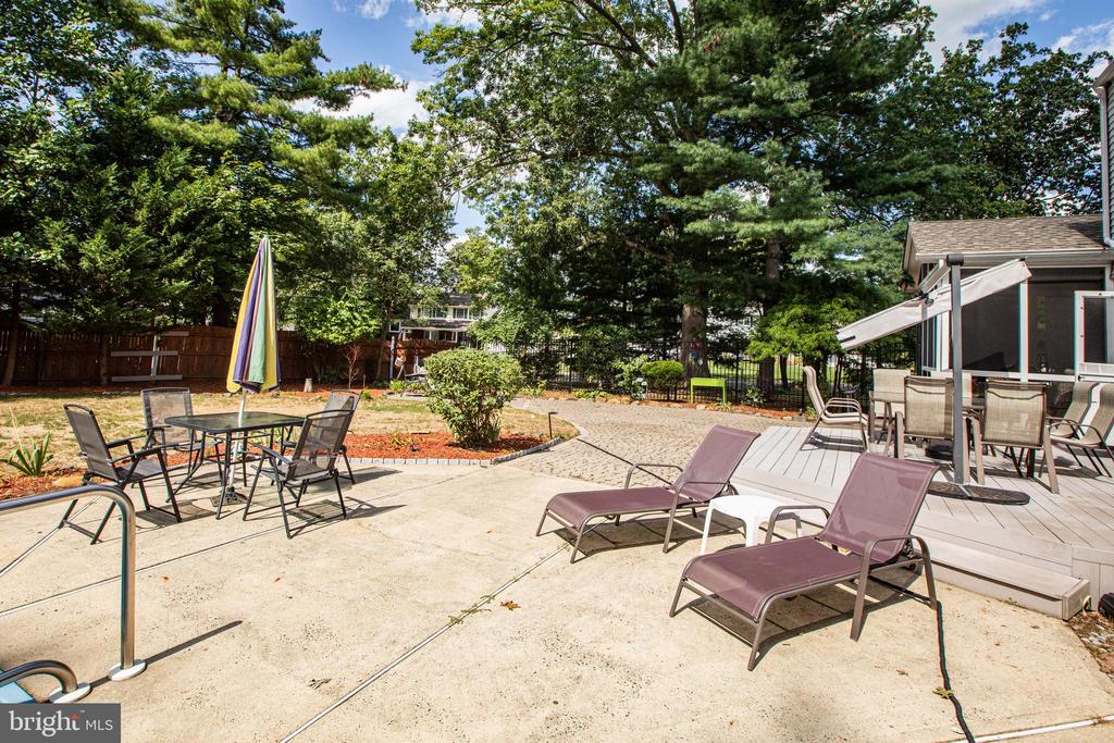 Hightstown, New Jersey, 08520, United States, 5 Bedrooms Bedrooms, ,4 BathroomsBathrooms,Residential,For Sale,1928581