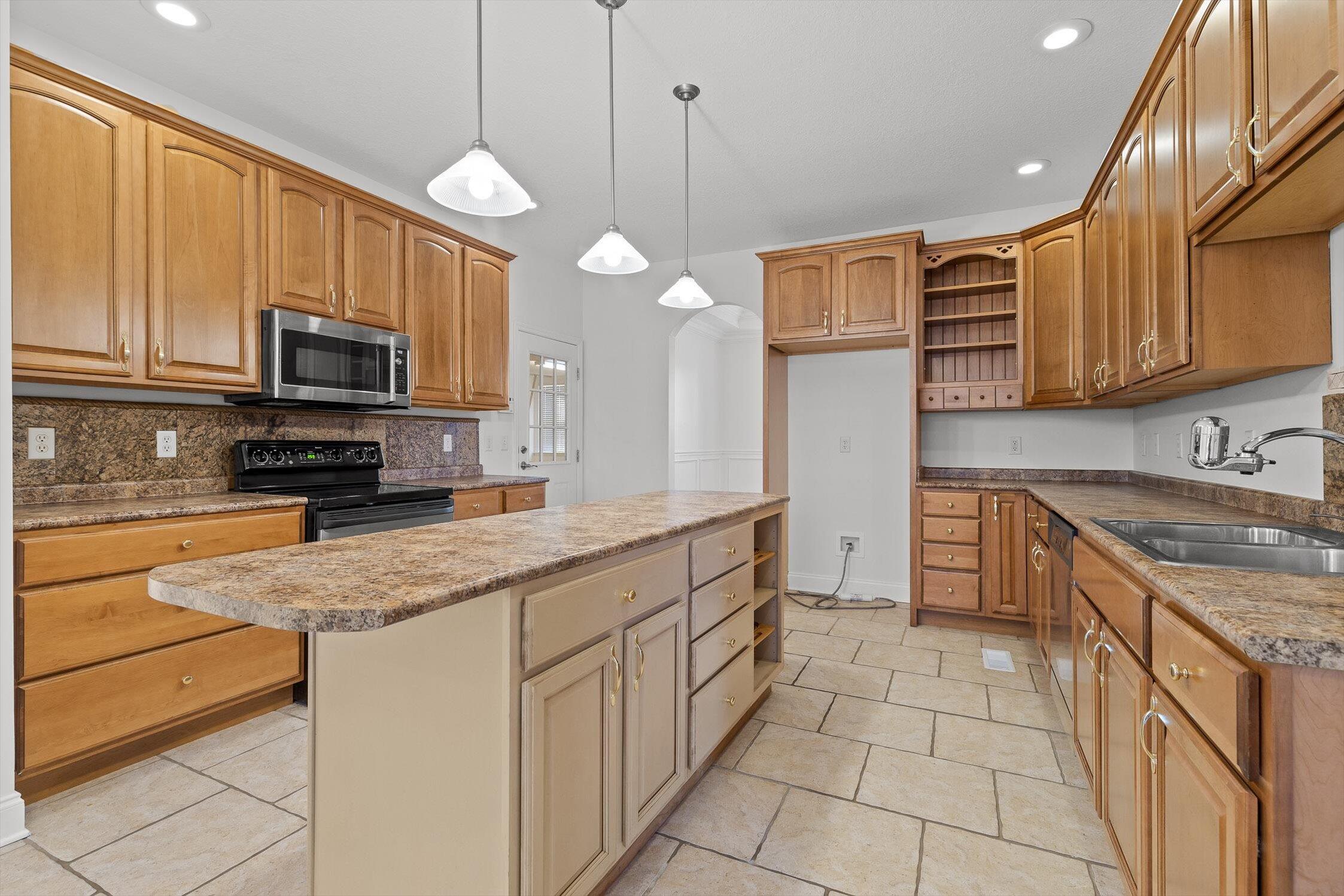 Ooltewah, Tennessee, 37363, United States, 3 Bedrooms Bedrooms, ,3 BathroomsBathrooms,Residential,For Sale,2003260