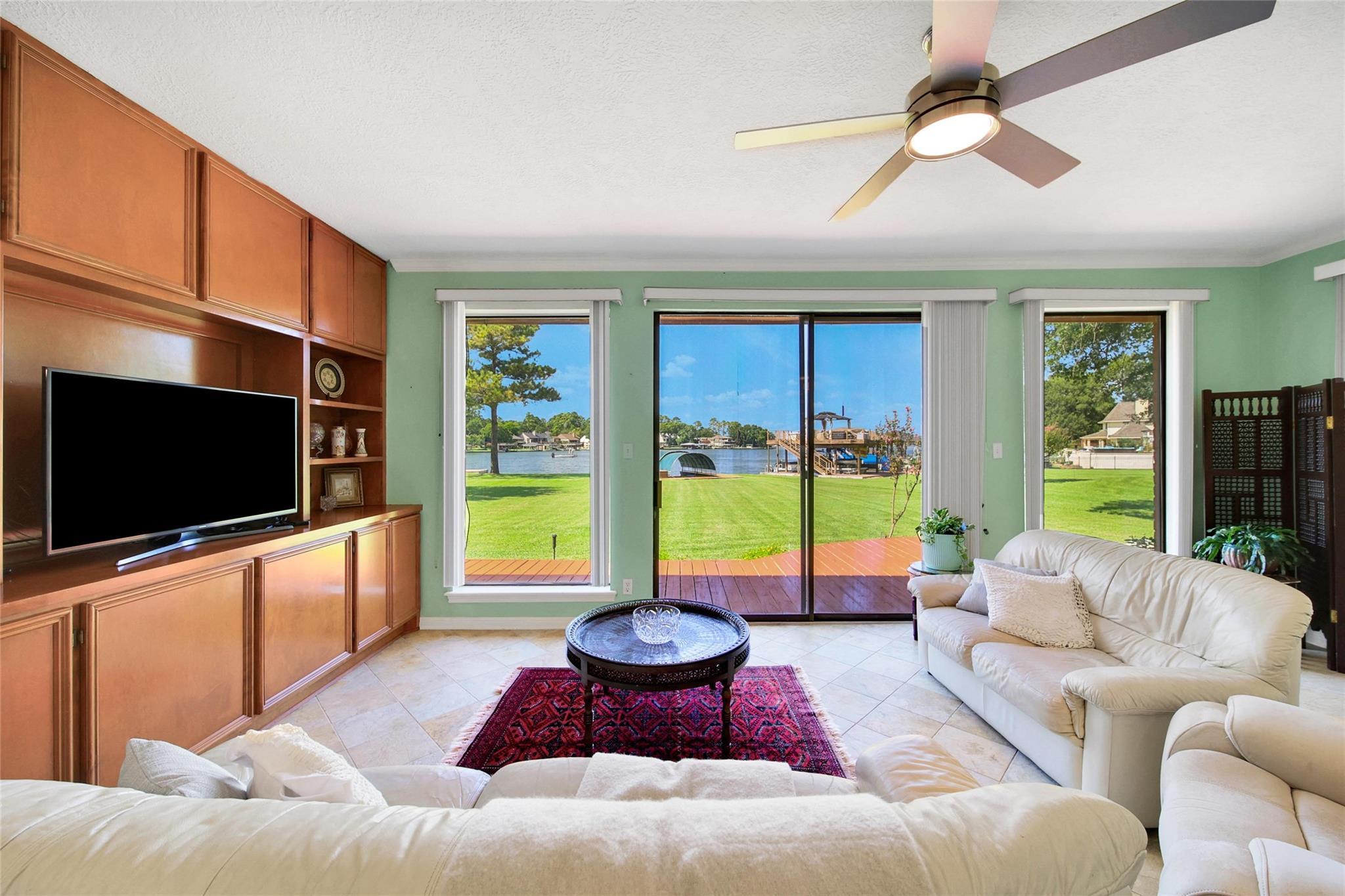 Conroe, Texas, 77356, United States, 3 Bedrooms Bedrooms, ,4 BathroomsBathrooms,Residential,For Sale,1974548