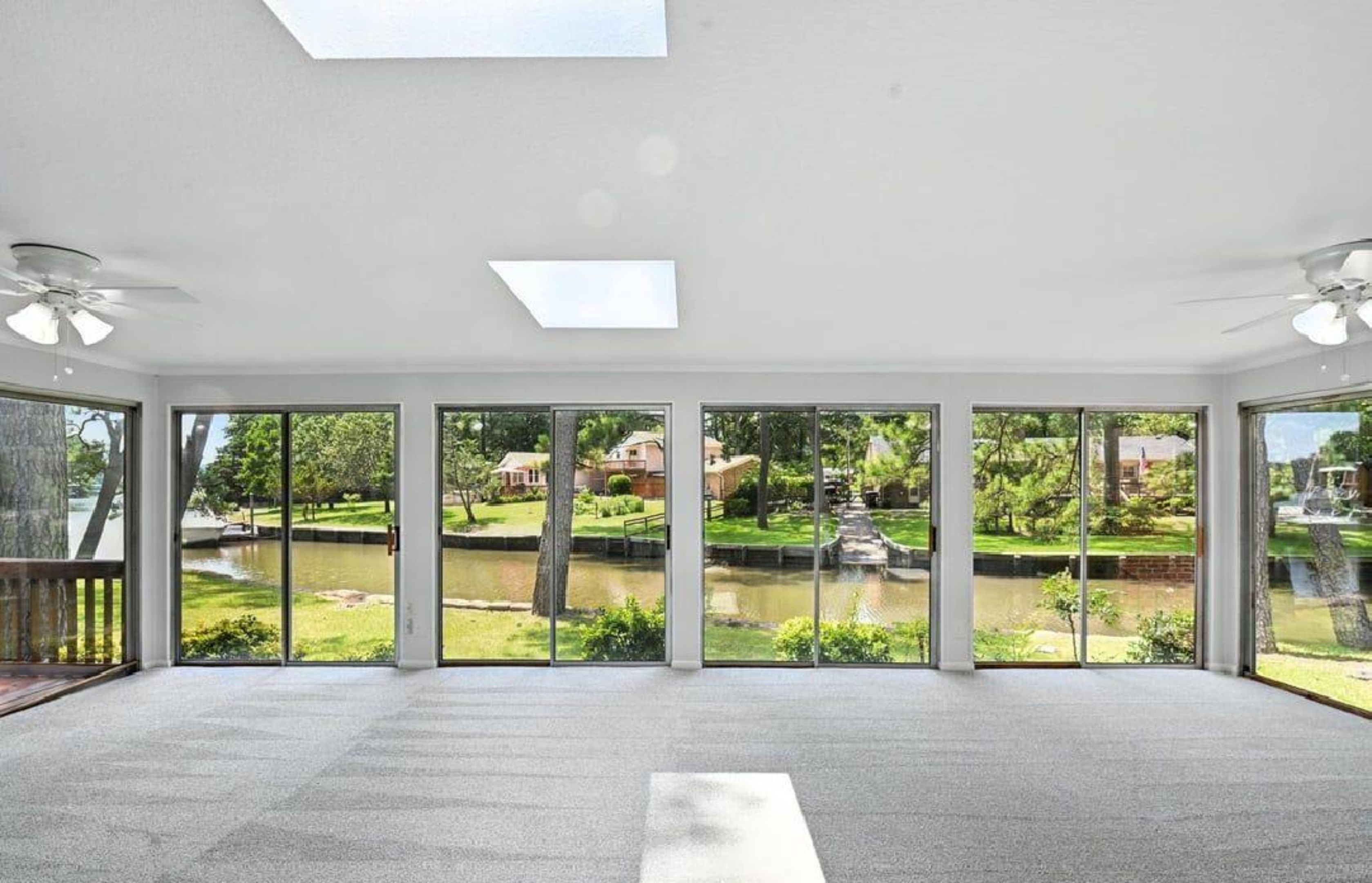 Norfolk, Virginia, 23502, United States, 5 Bedrooms Bedrooms, ,3 BathroomsBathrooms,Residential,For Sale,1984134