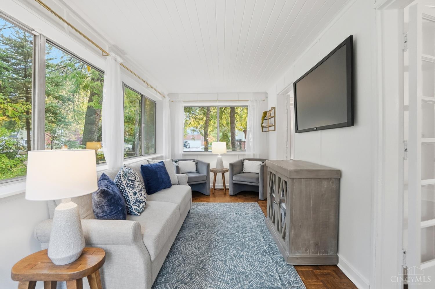 Cincinnati, Ohio, 45227, United States, 3 Bedrooms Bedrooms, ,2 BathroomsBathrooms,Residential,For Sale,1989456