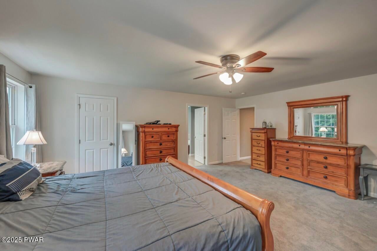 Honesdale, Pennsylvania, 18431, United States, 5 Bedrooms Bedrooms, ,4 BathroomsBathrooms,Residential,For Sale,1973688