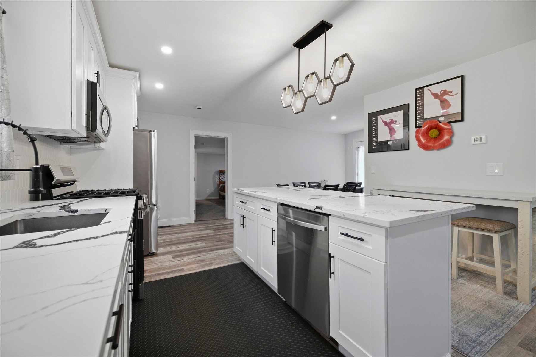  210 N Delaware Avenue, Massapequa, NY, 11758 - 物件實景