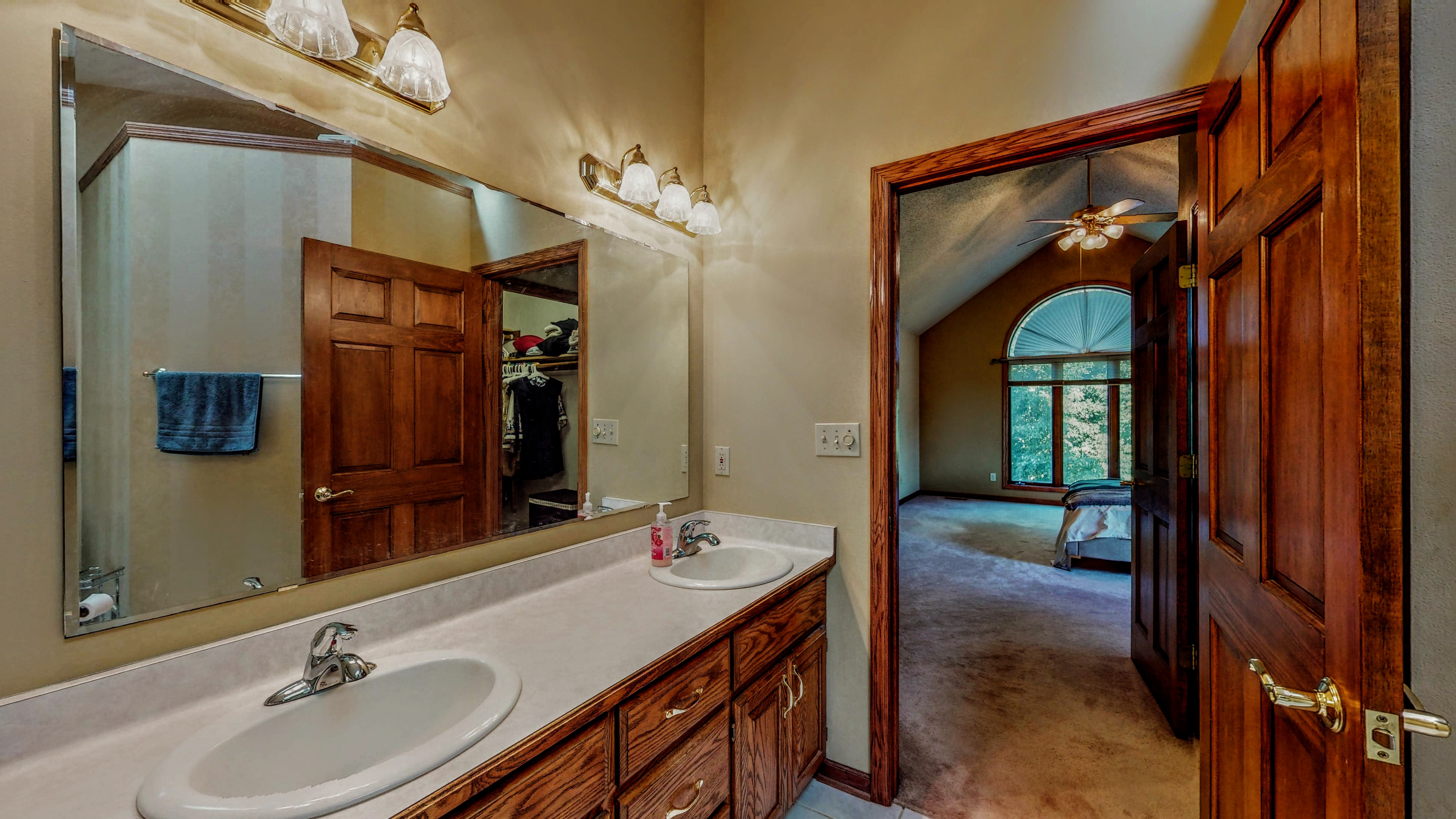Milton, Wisconsin, 53563, United States, 4 Bedrooms Bedrooms, ,4 BathroomsBathrooms,Residential,For Sale,1905795