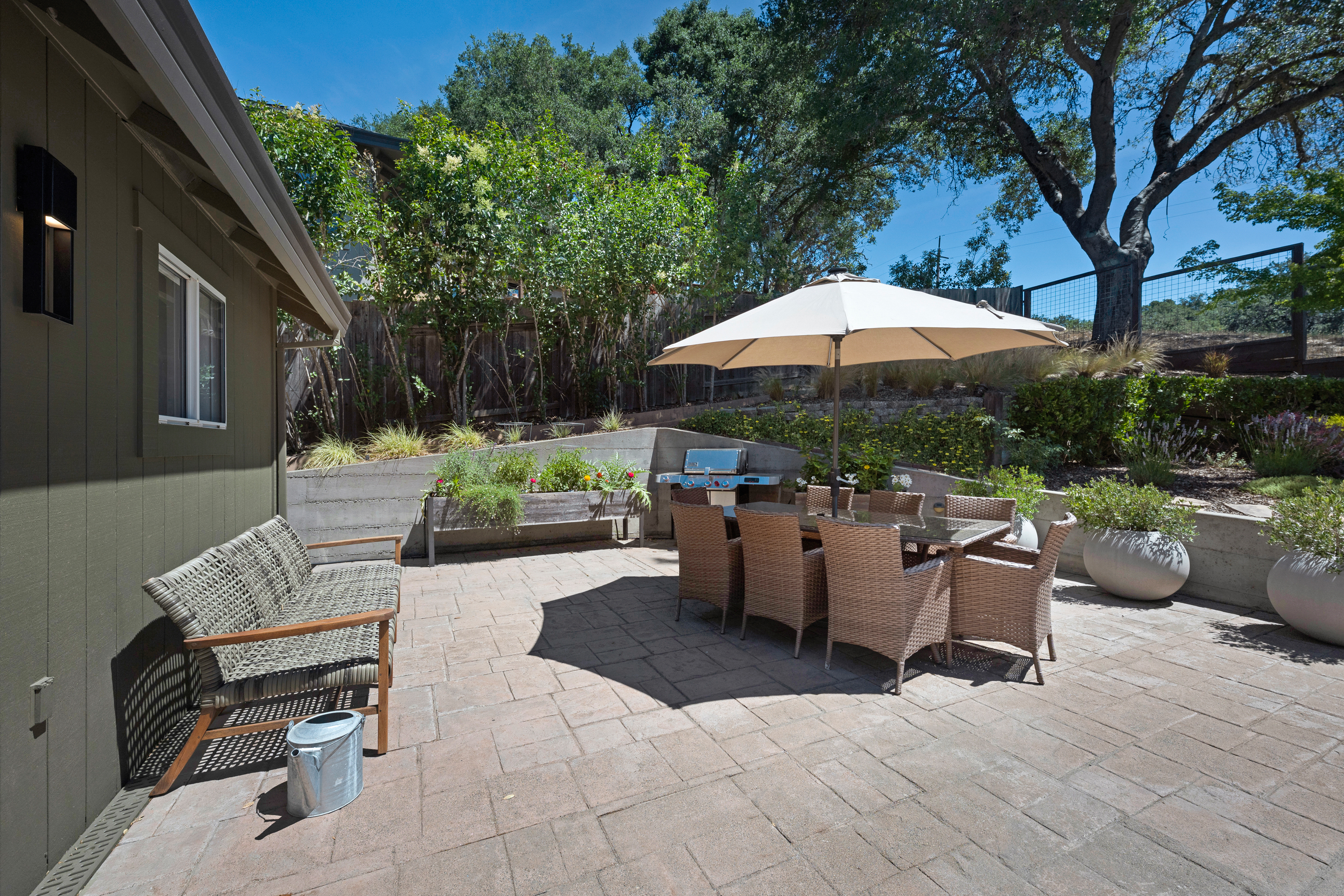  Recently Updated Northeast Healdsburg Home - 物件實景