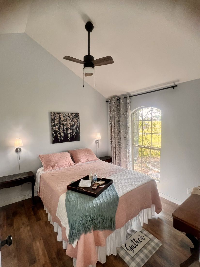 CLARKSVILLE, Arkansas, 72830, United States, 2 Bedrooms Bedrooms, ,1 BathroomBathrooms,Residential,For Sale,1994642