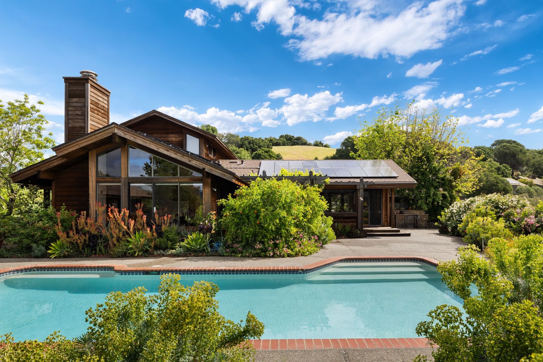  Secluded San Anselmo Estate With 270 Degree Panoramic Views On Almost Four Acres - 物件實景