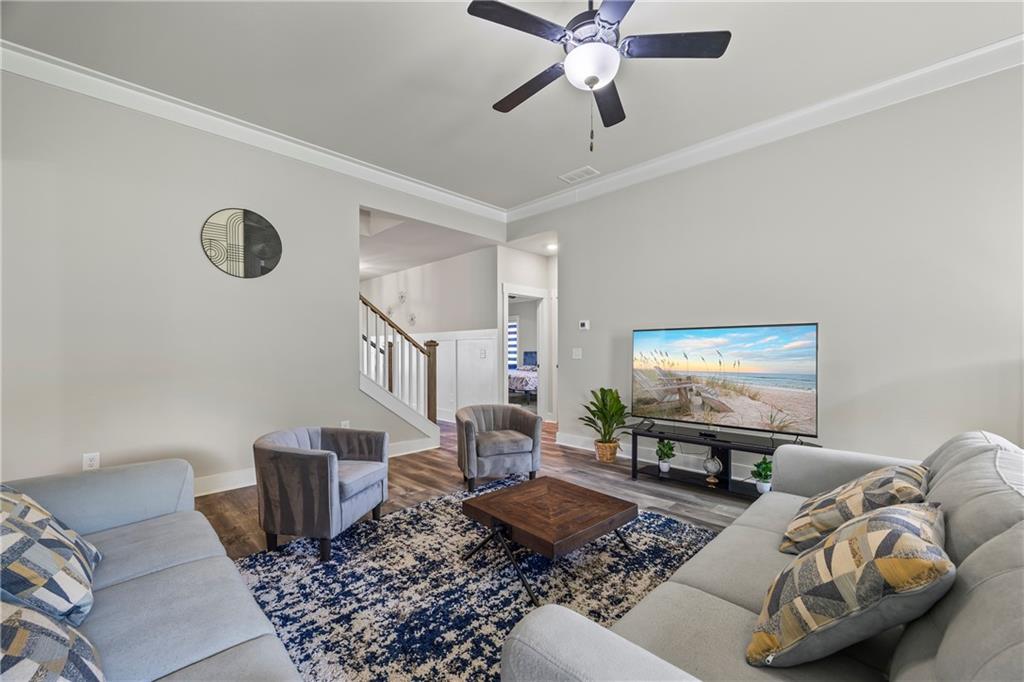 Cumming, Georgia, 30041, United States, 4 Bedrooms Bedrooms, ,5 BathroomsBathrooms,Residential,For Sale,1977263