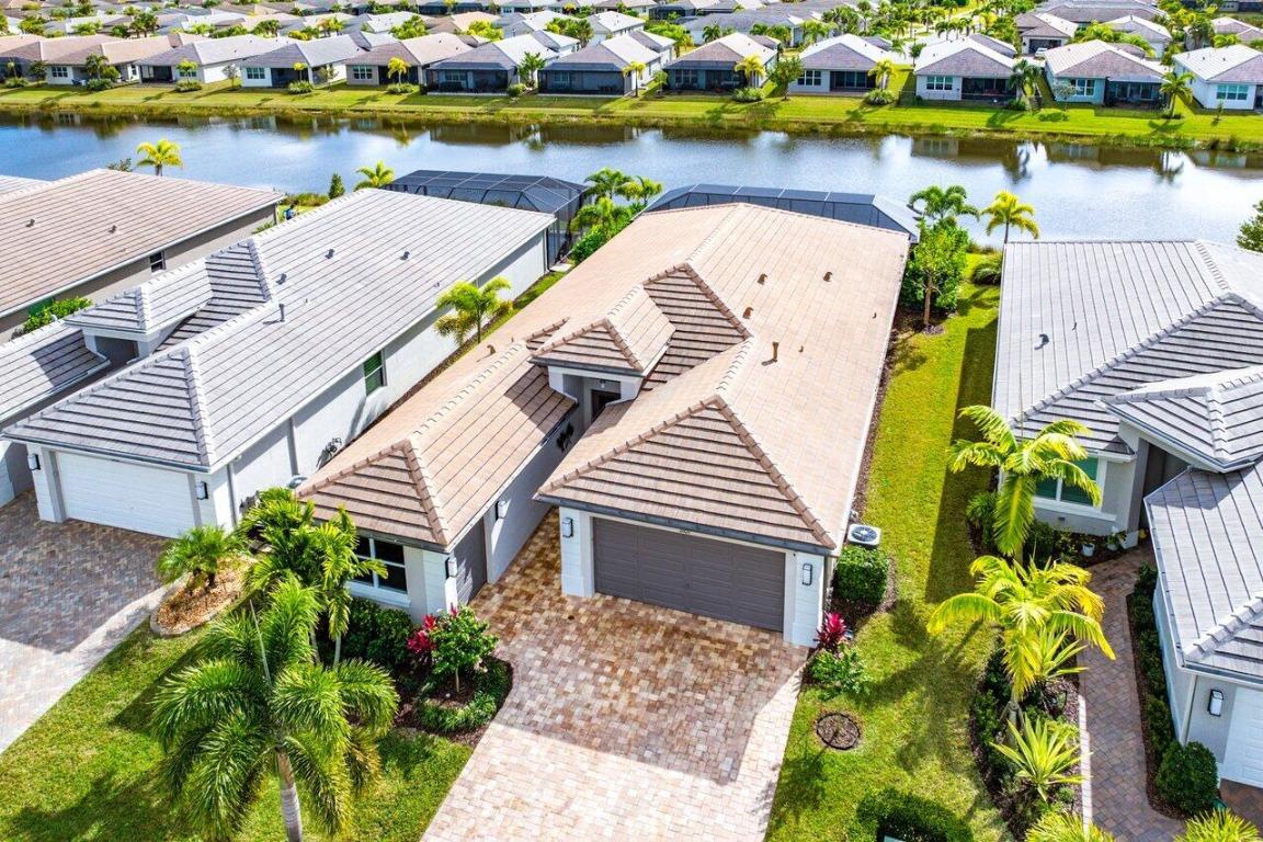 Port St Lucie, Florida, 34987, United States, 4 Bedrooms Bedrooms, ,3 BathroomsBathrooms,Residential,For Sale,2005369