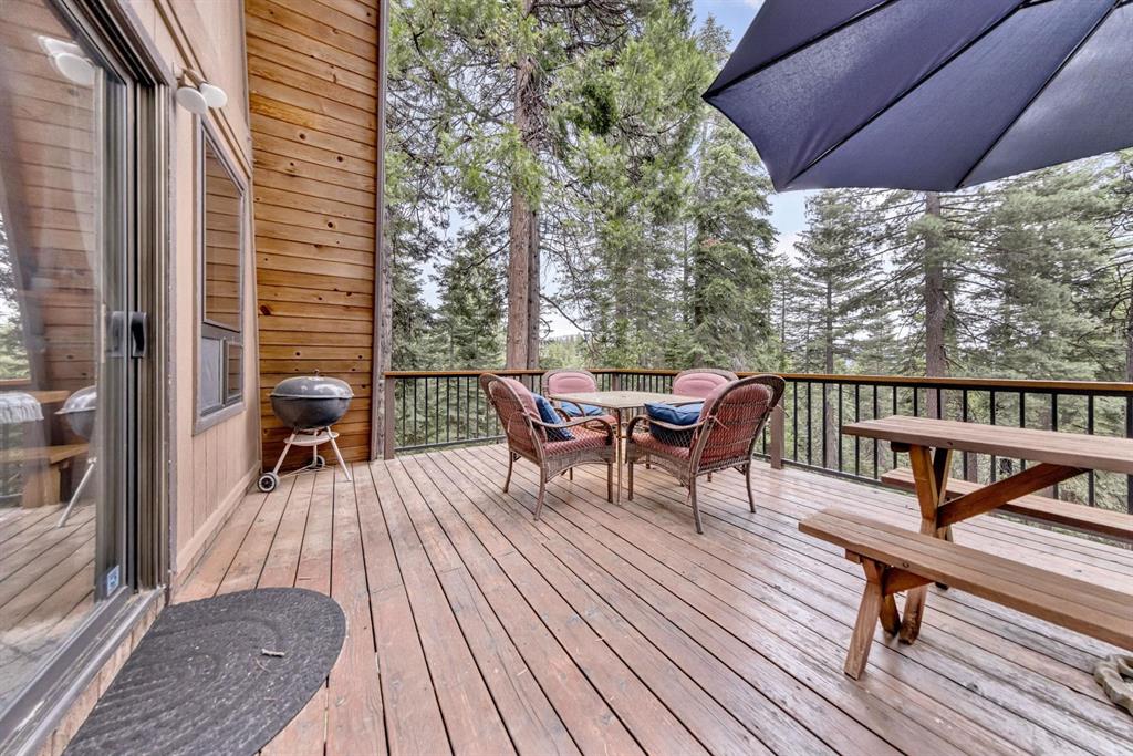 Lake Almanor, California, 96137, United States, 2 Bedrooms Bedrooms, ,3 BathroomsBathrooms,Residential,For Sale,2001829